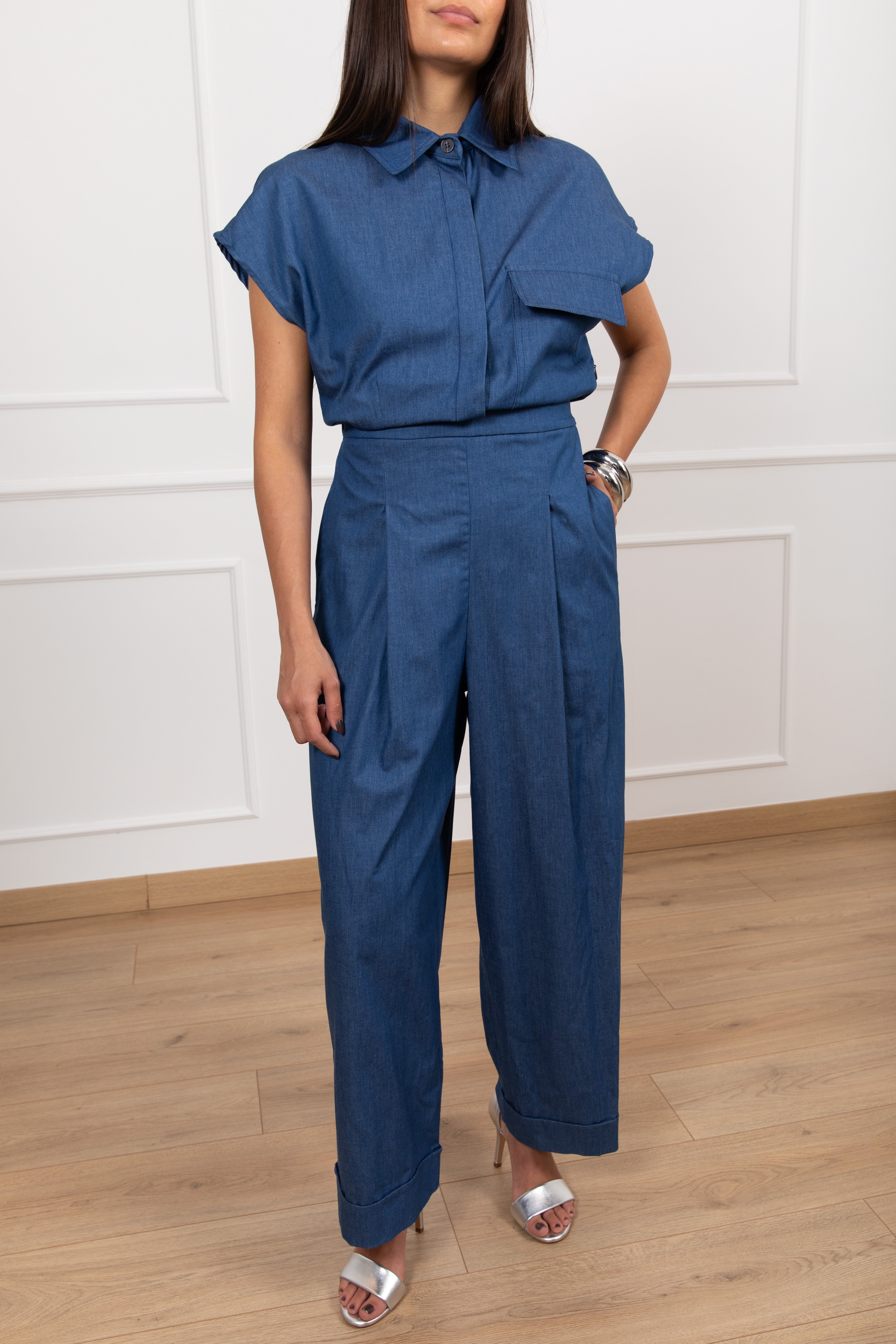 Jumpsuit in chambrix con pinces Tensione IN