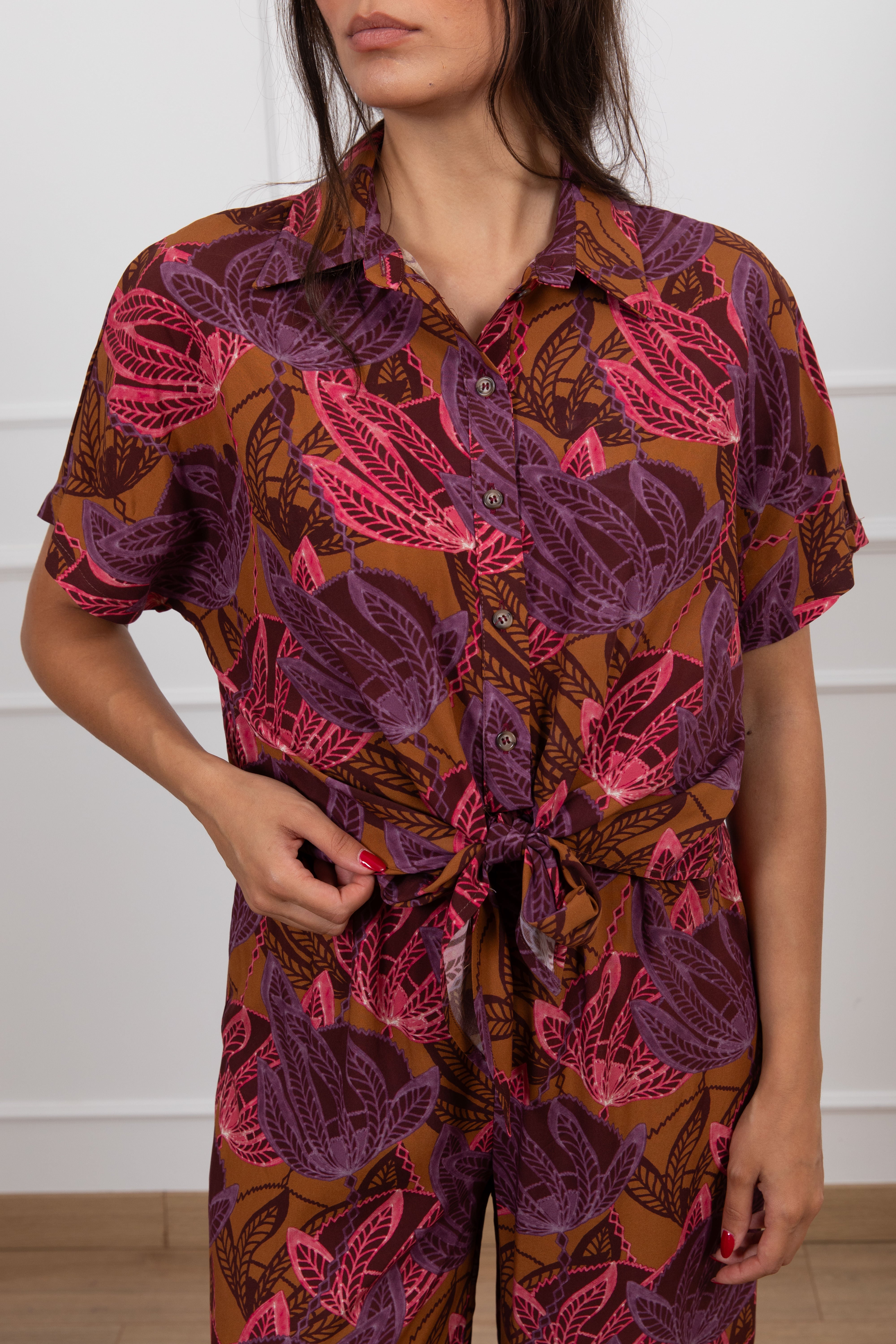 Camicia fantasia foglie con nodo Haveone