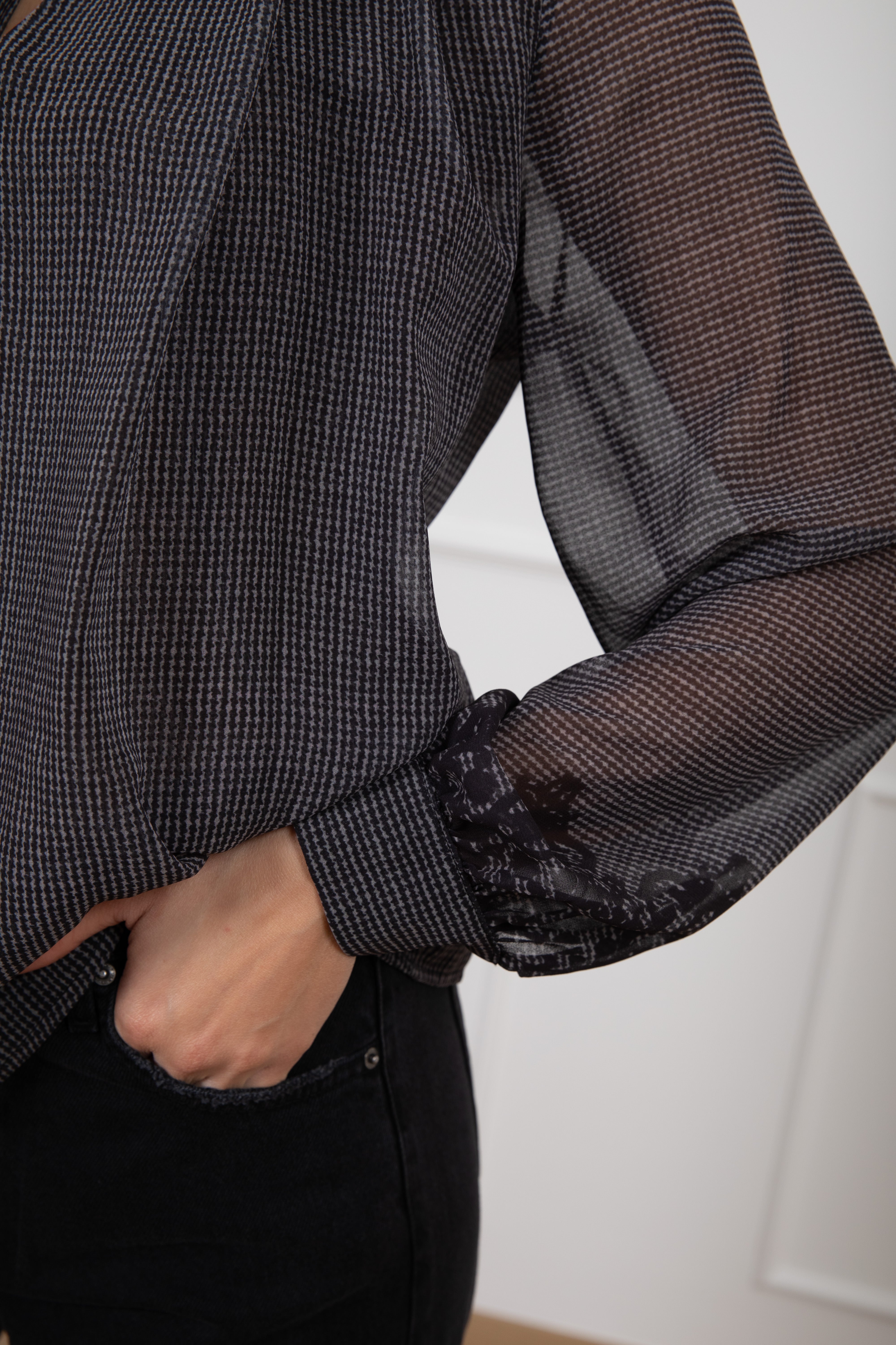 Blusa micro pied de poule con nodo Susy Mix