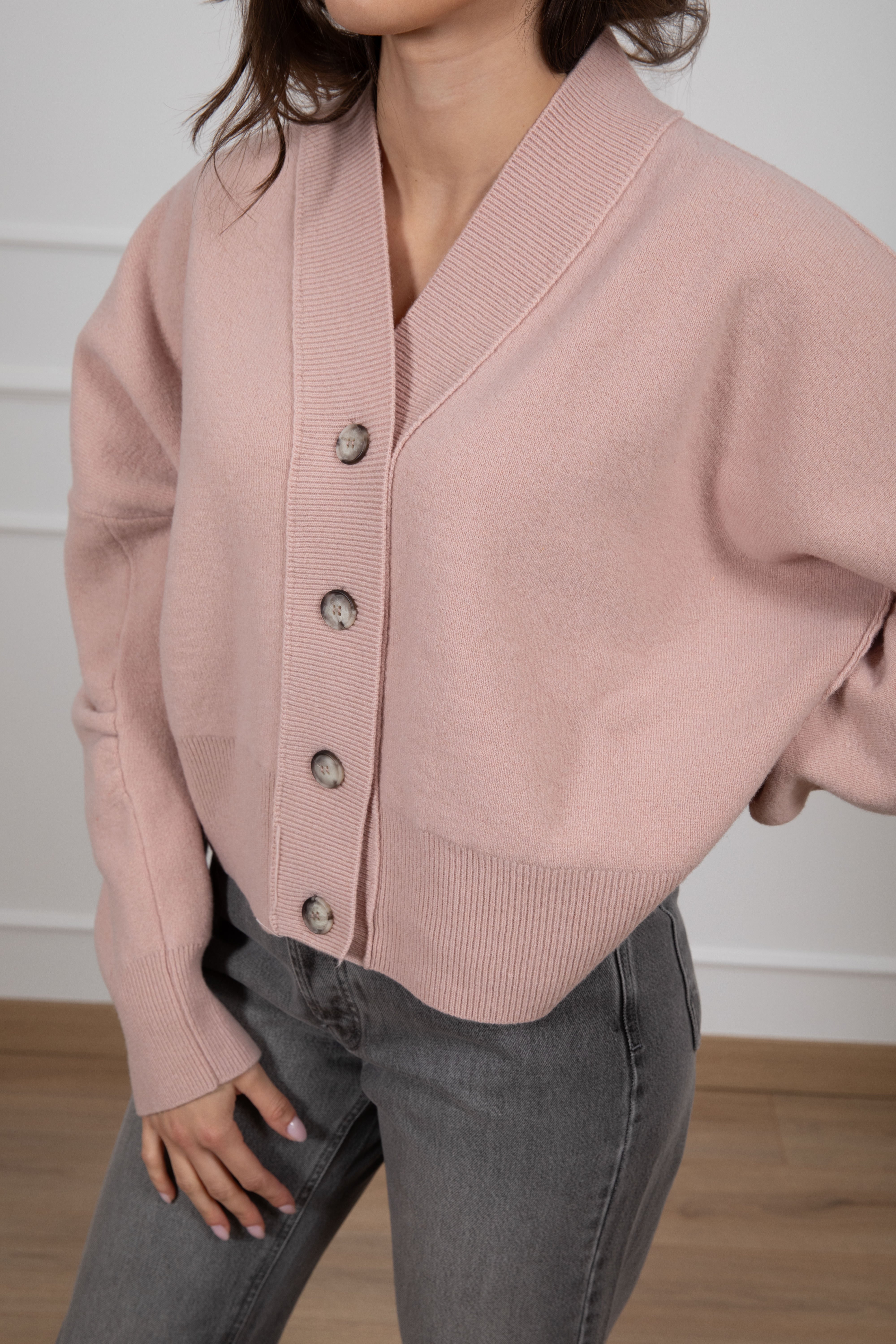 Cardigan 4 bottoni in lana ViCOLO