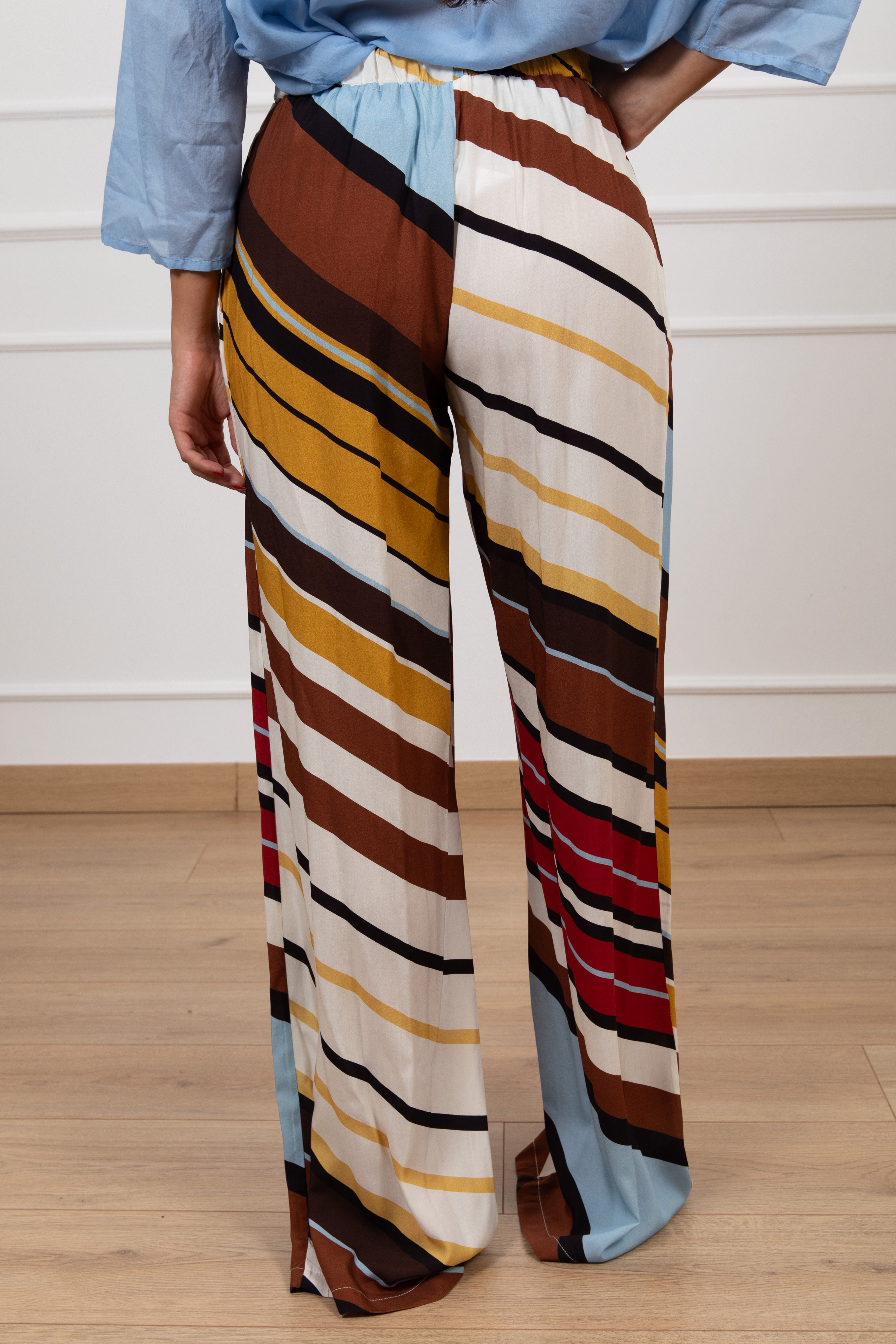 Pantalone a righe diagonali con elastico ViCOLO