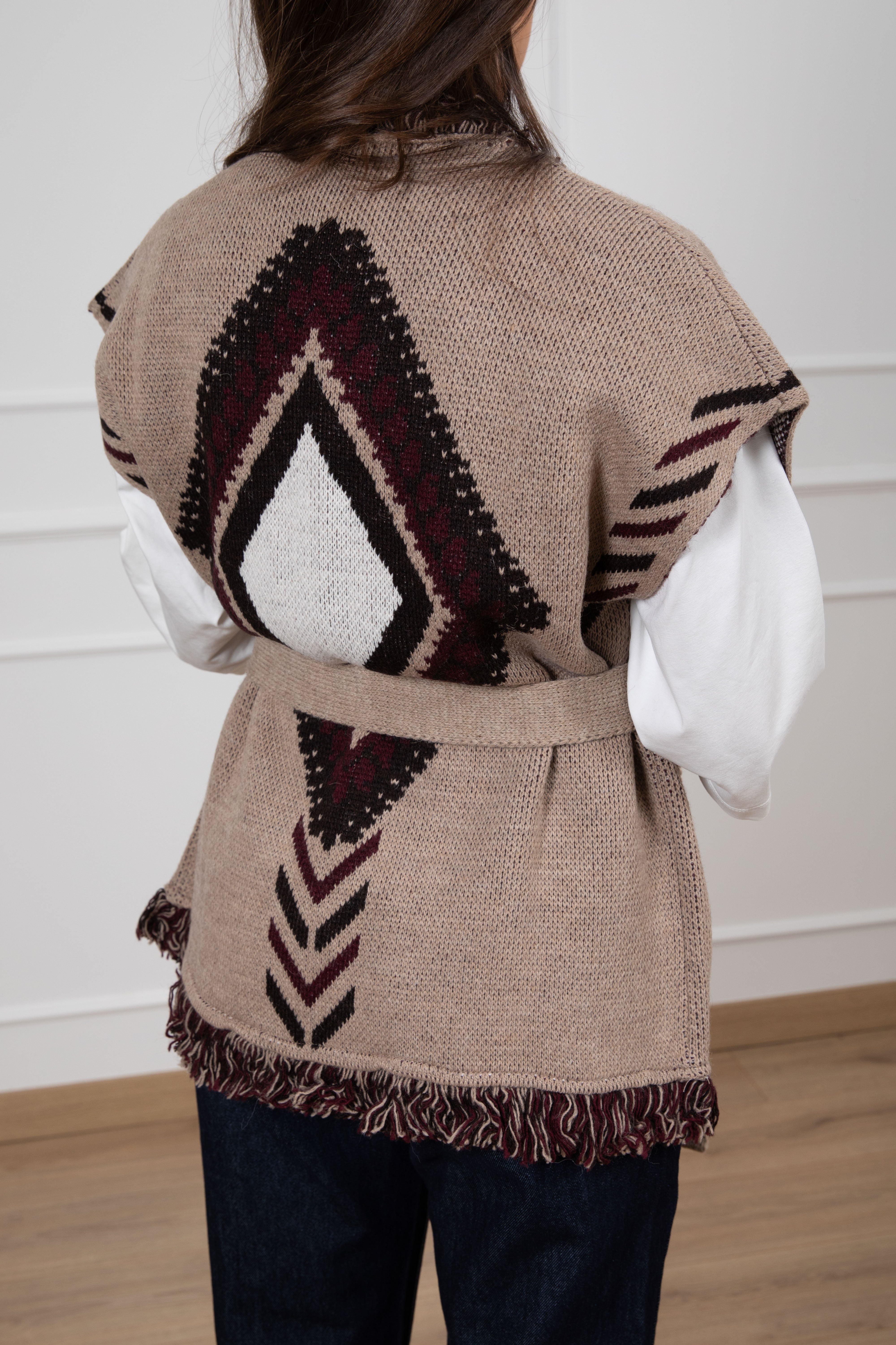 Maxi-gilet in maglia motivo rombi con frange Tensione IN