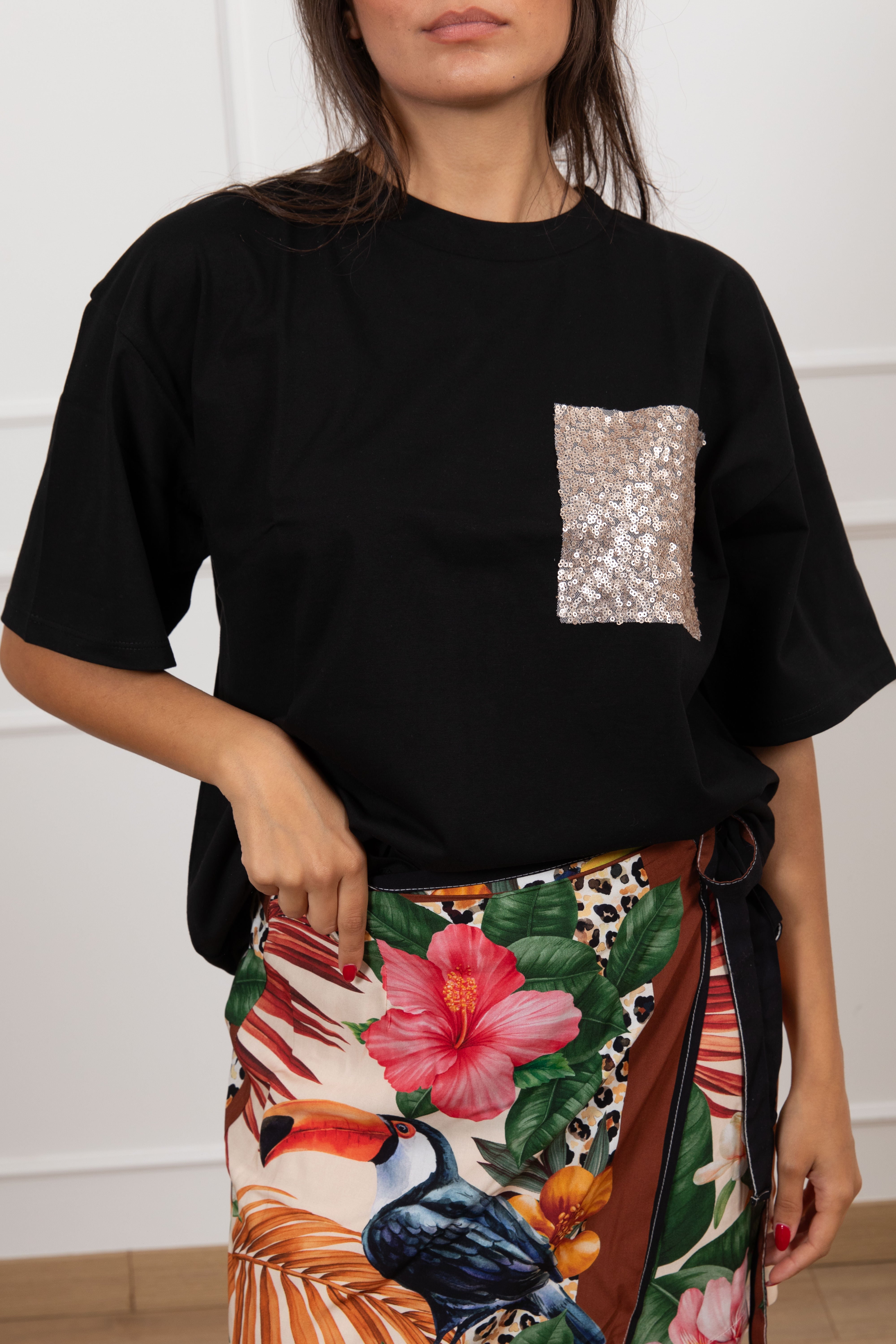 T-shirt over-size con tasca paillettes Susy Mix