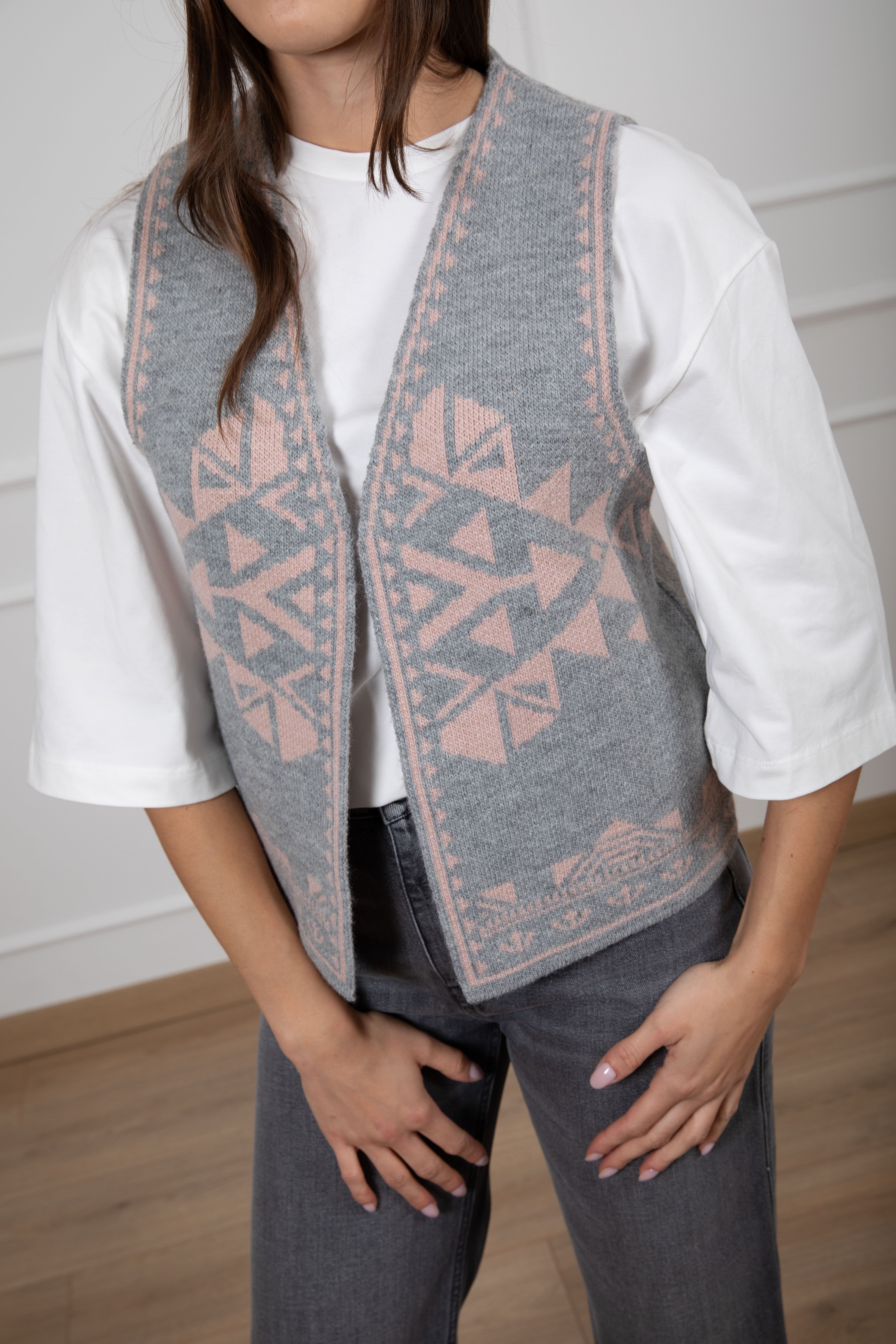 Gilet in maglia con motivo triangolo ViCOLO