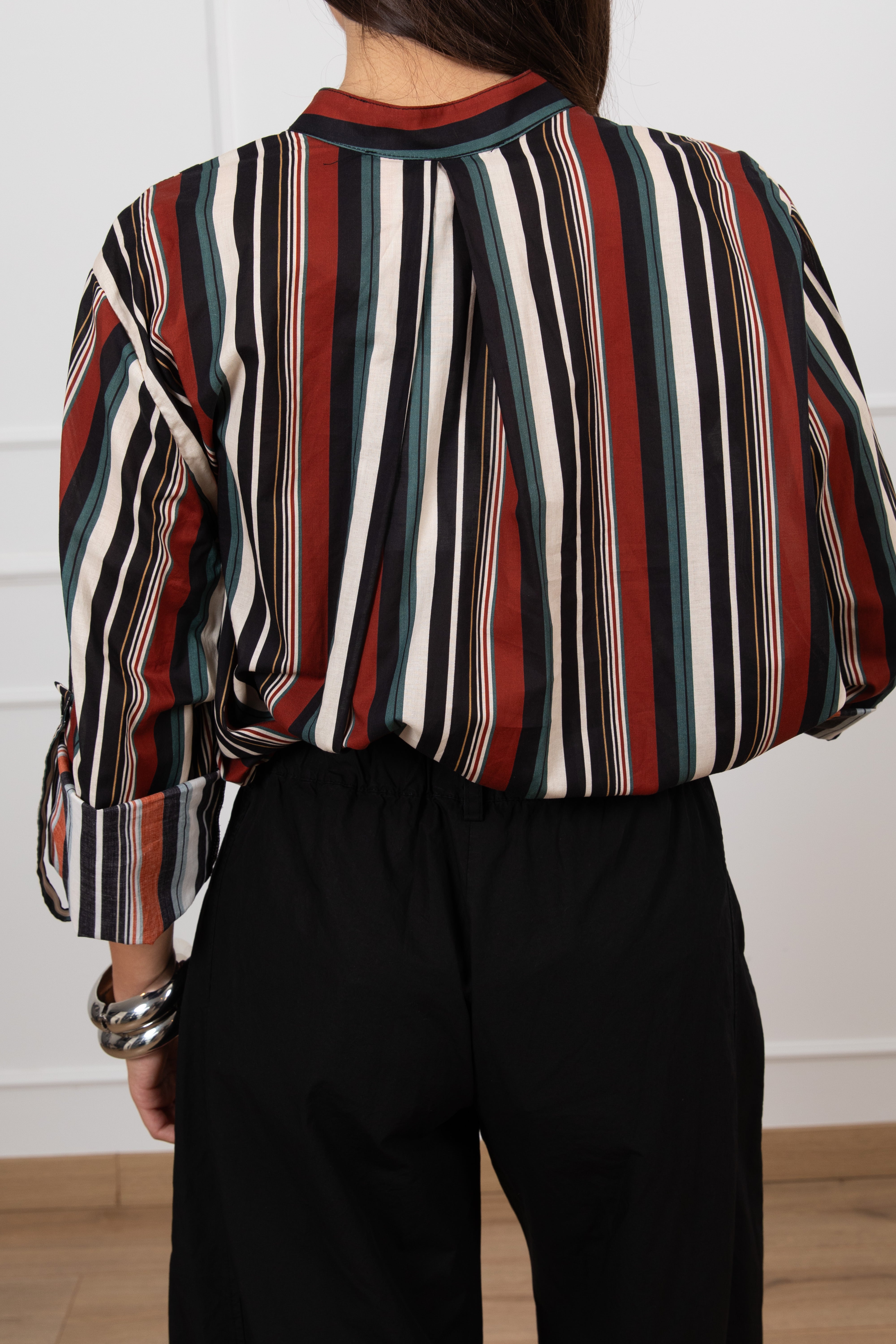 Camicia collo alla coreana con righe multicolor Haveone