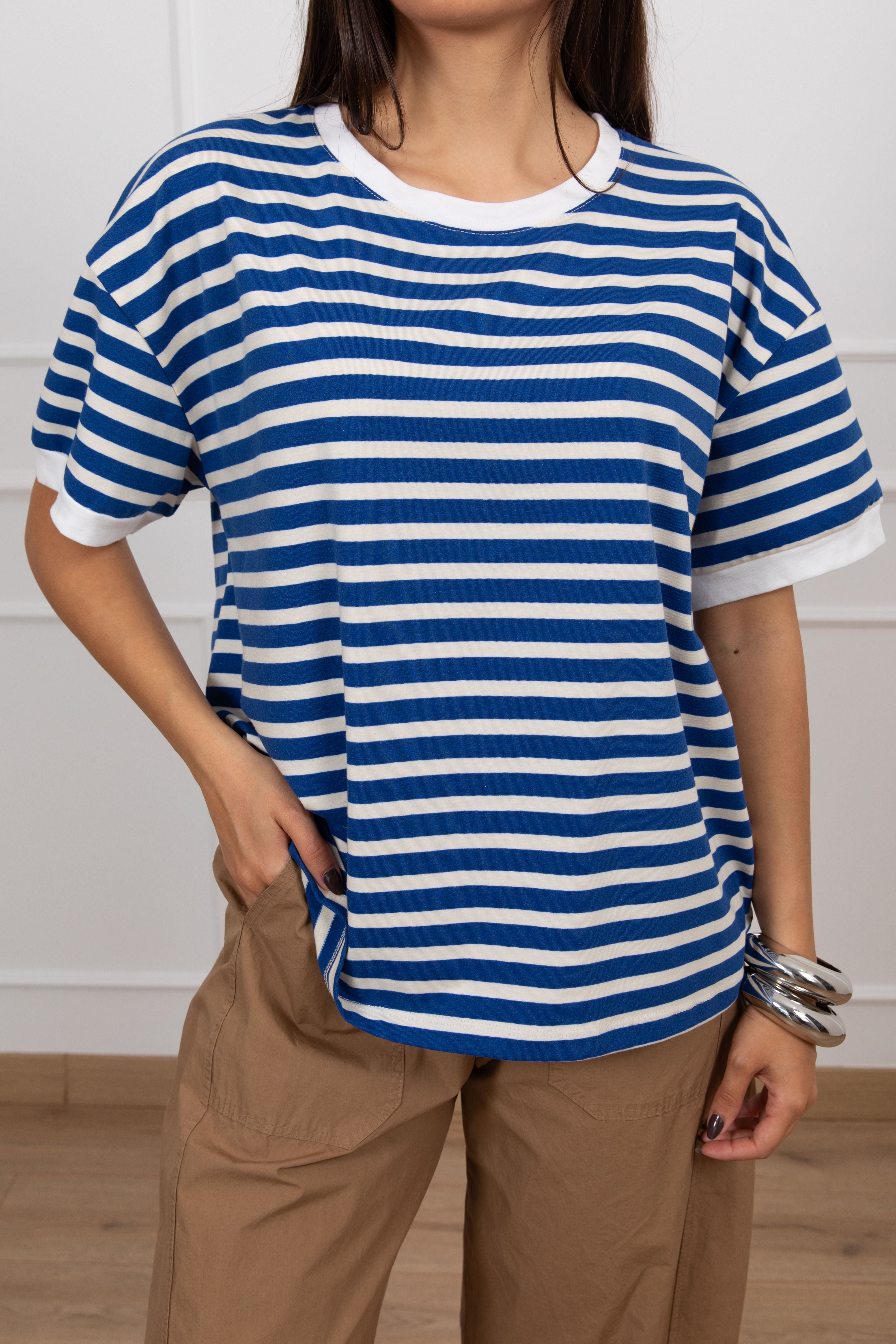 T-shirt manica corta a righe larghe Tensione IN