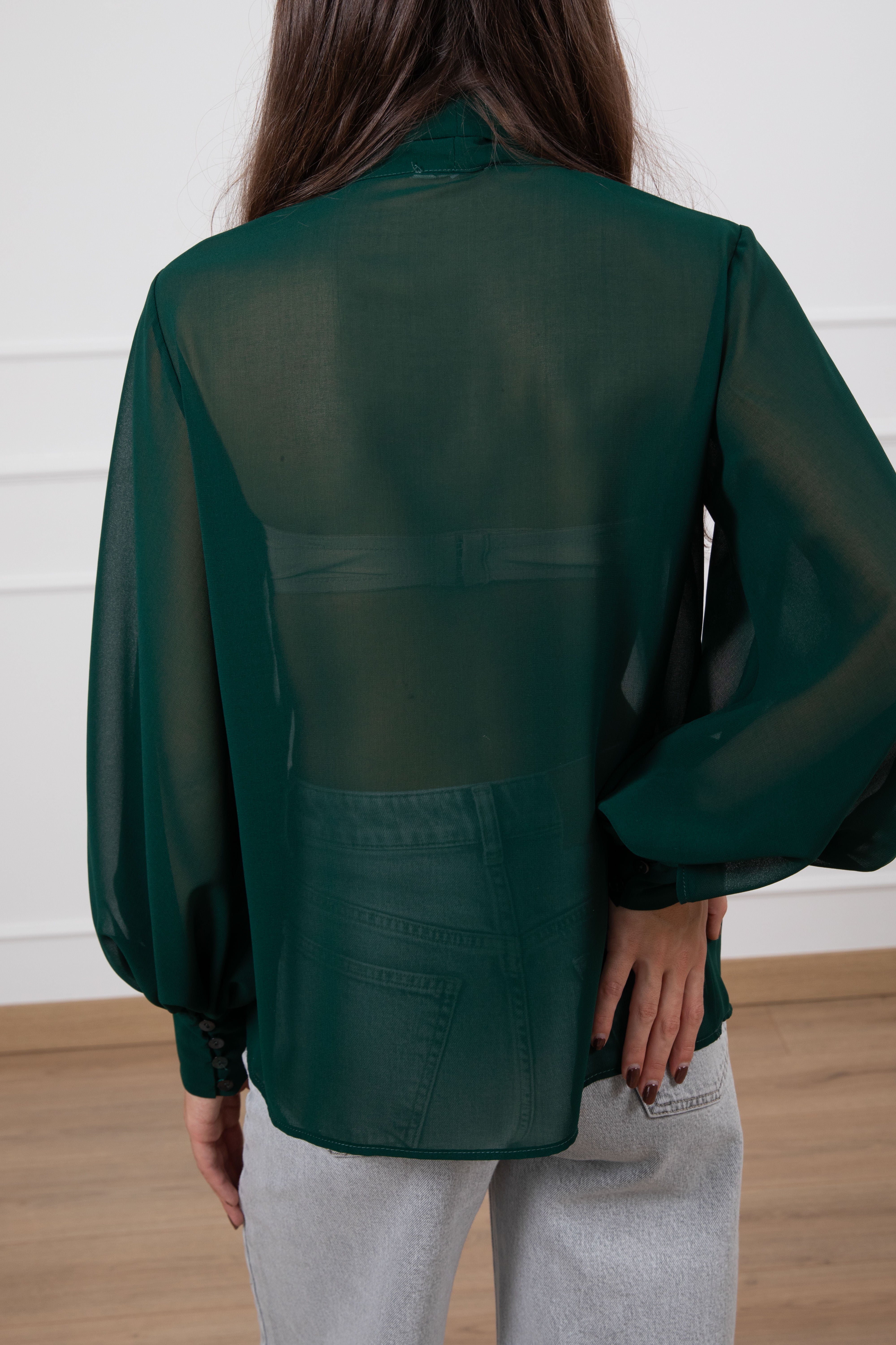 Blusa in seta con fiocco ViCOLO