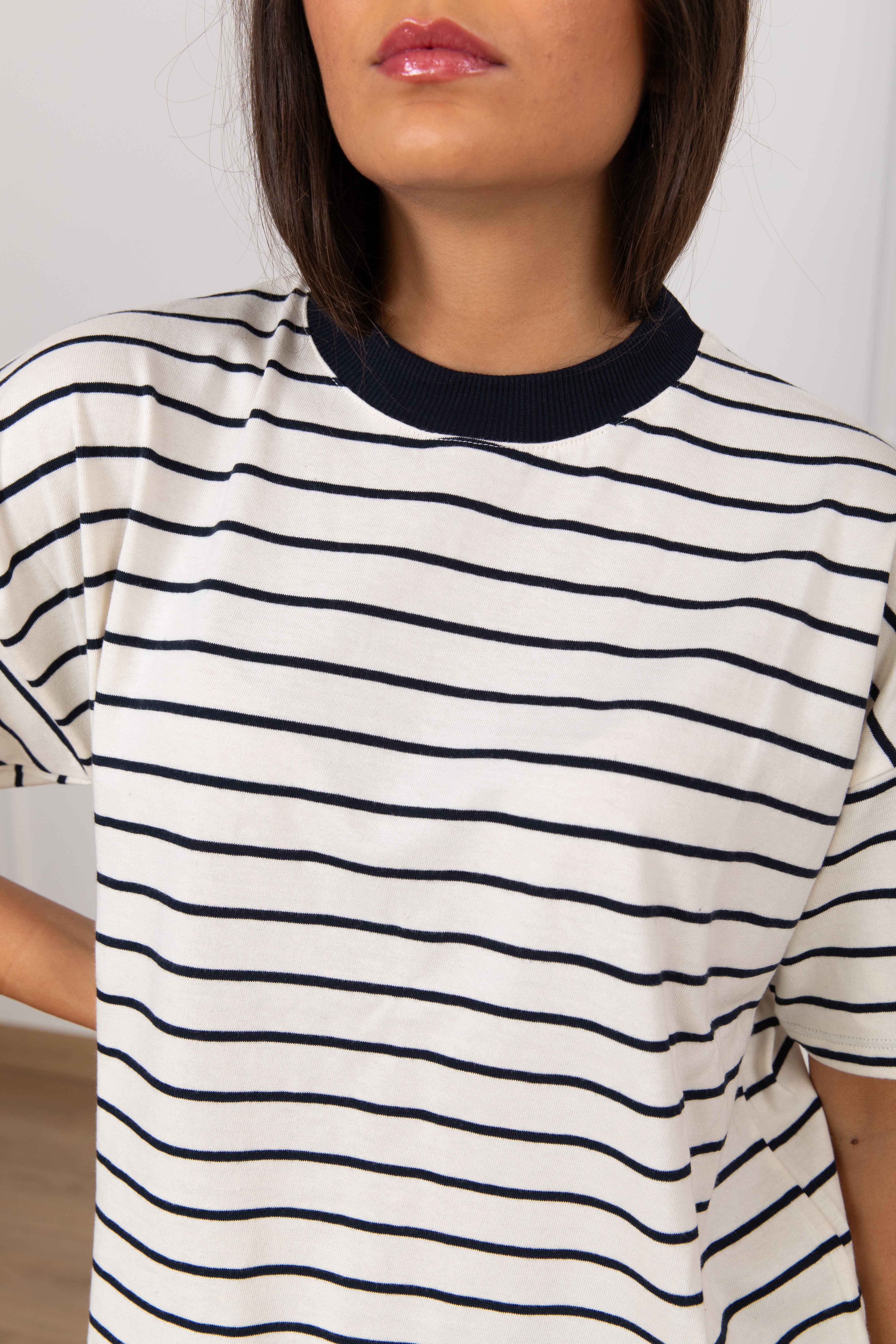 T-shirt scatoletta a righe ViCOLO