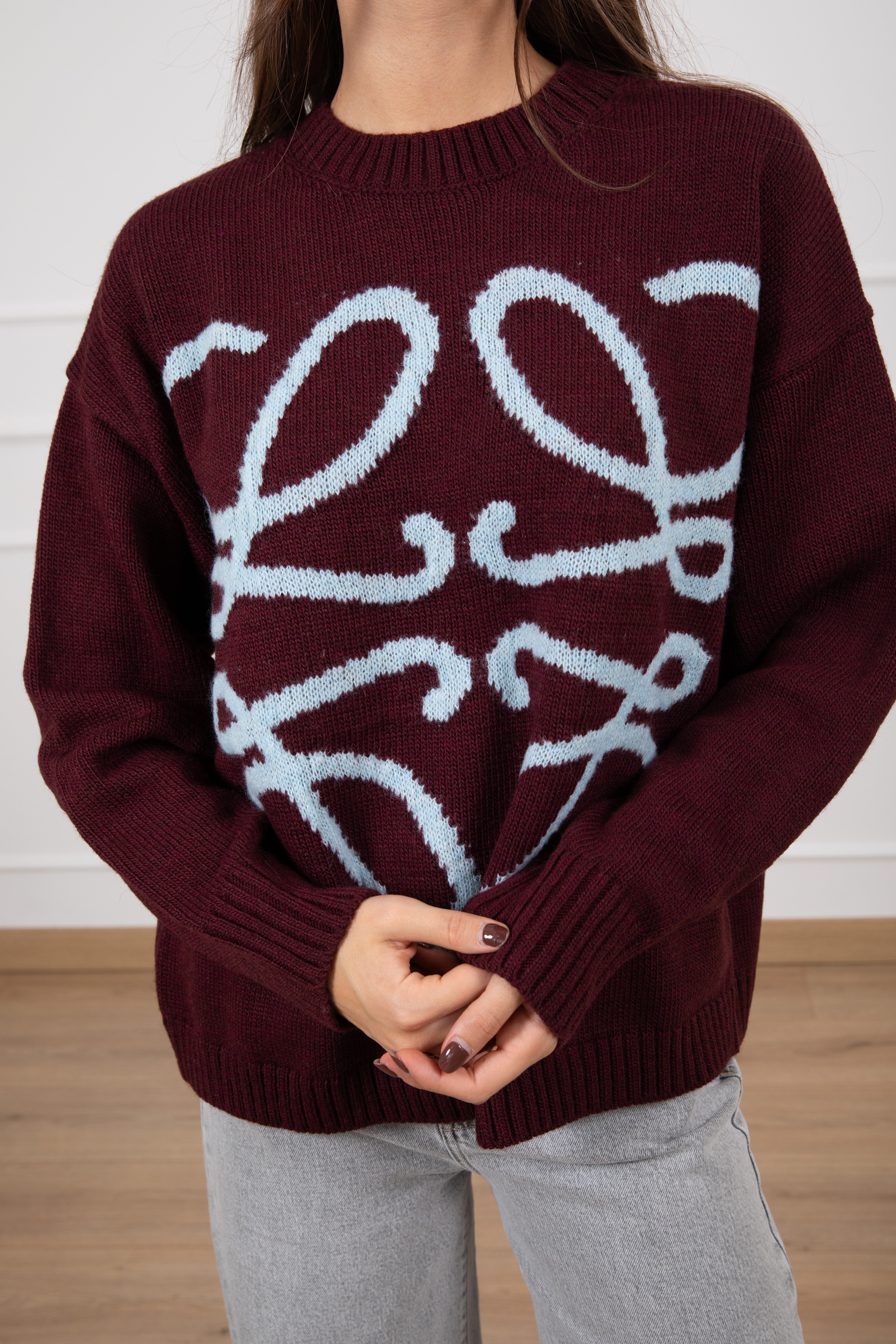 Pull con ricamo incrociato Motel