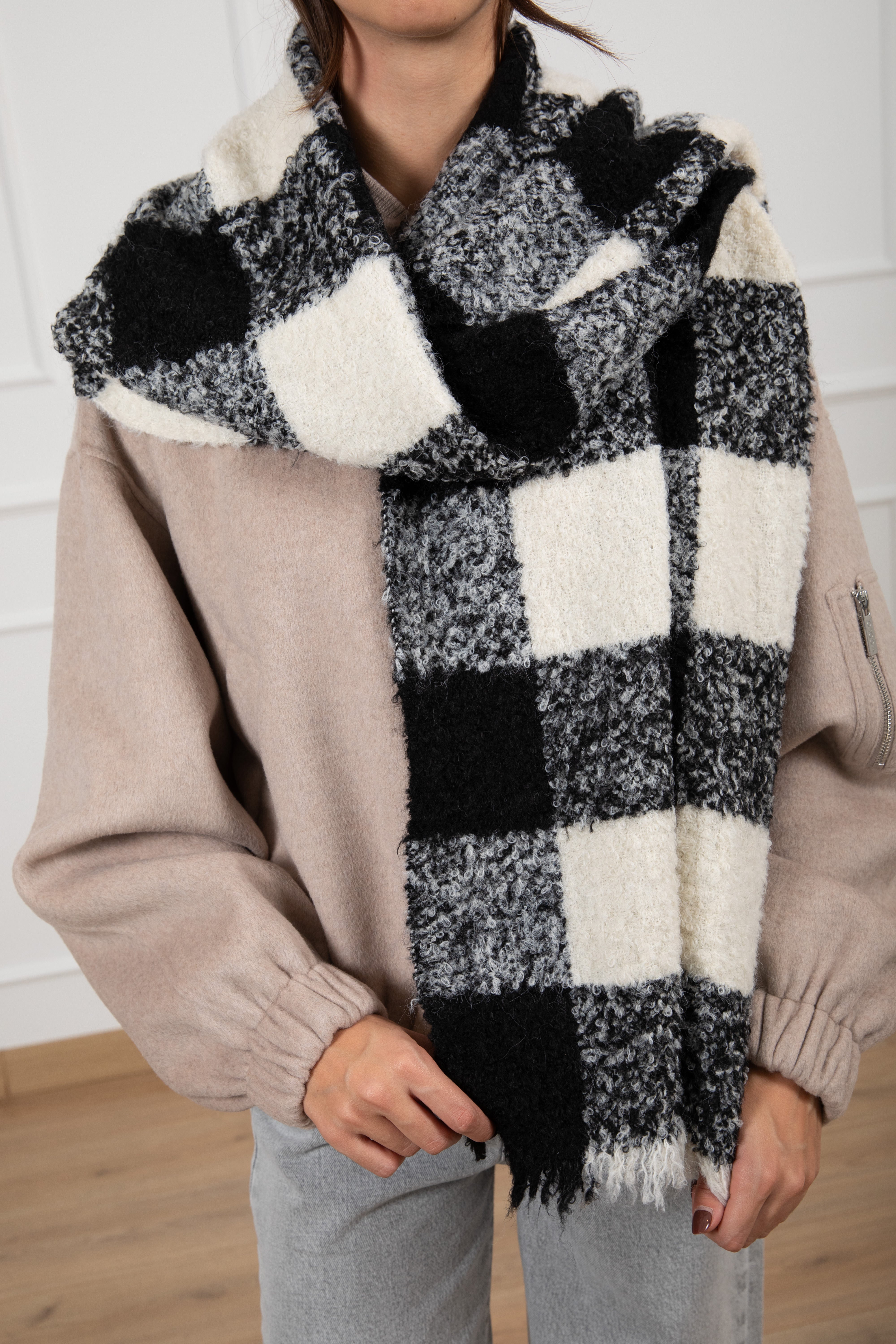 Sciarpa bouclè check ViCOLO