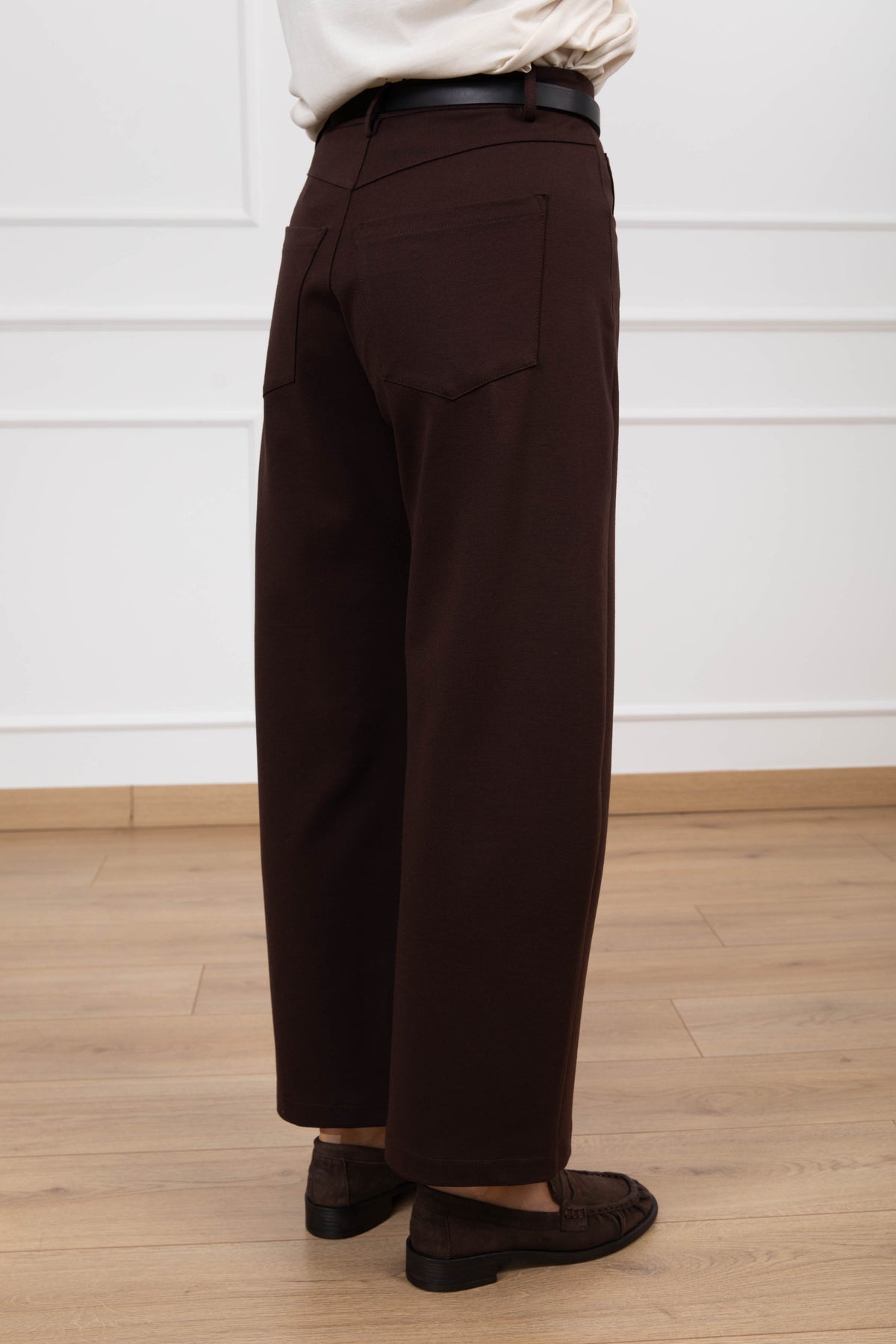 Pantalone 5 tasche in punto milano con cintura placca variante moro Tensione IN