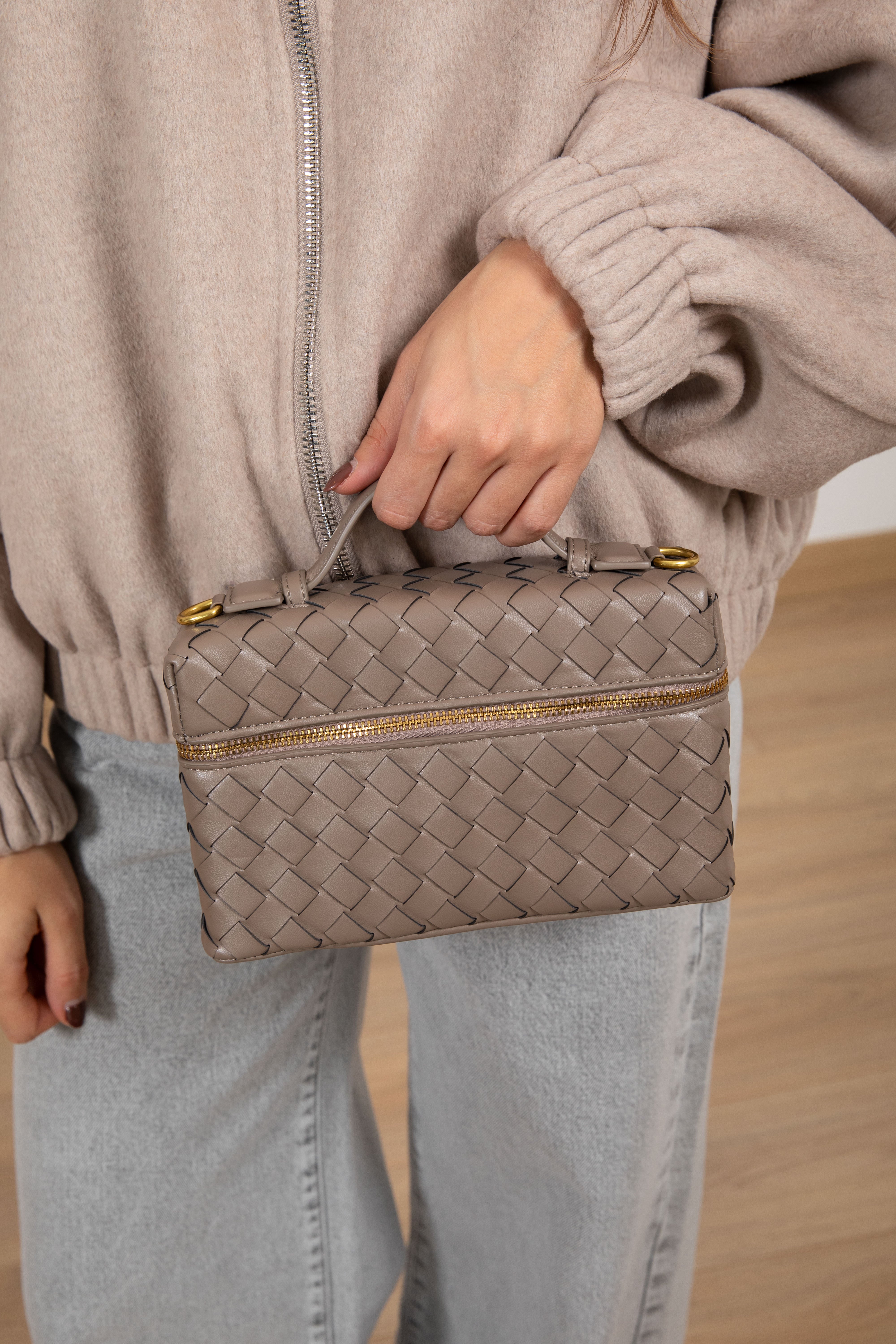 Handbag bauletto con intreccio