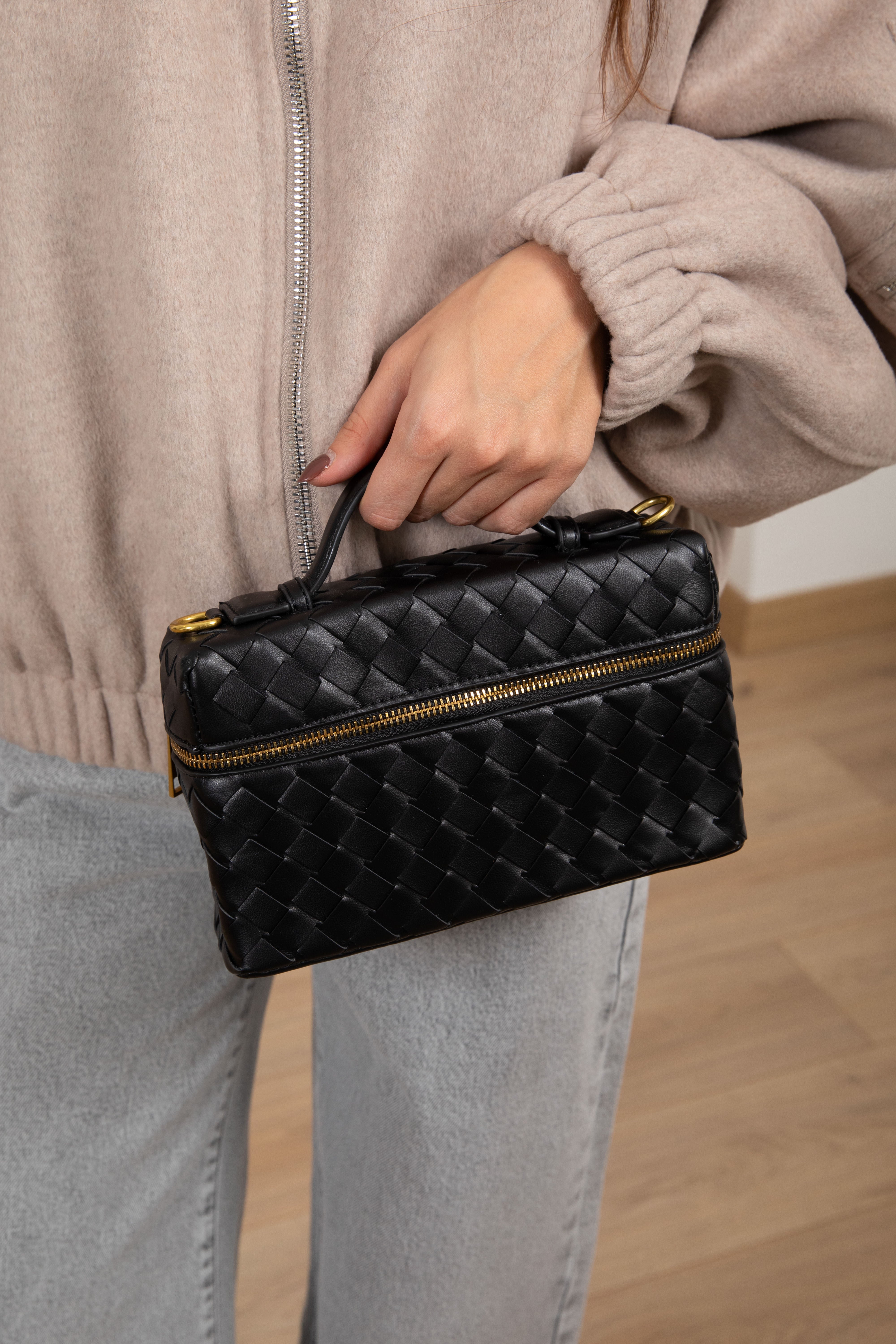 Handbag bauletto con intreccio