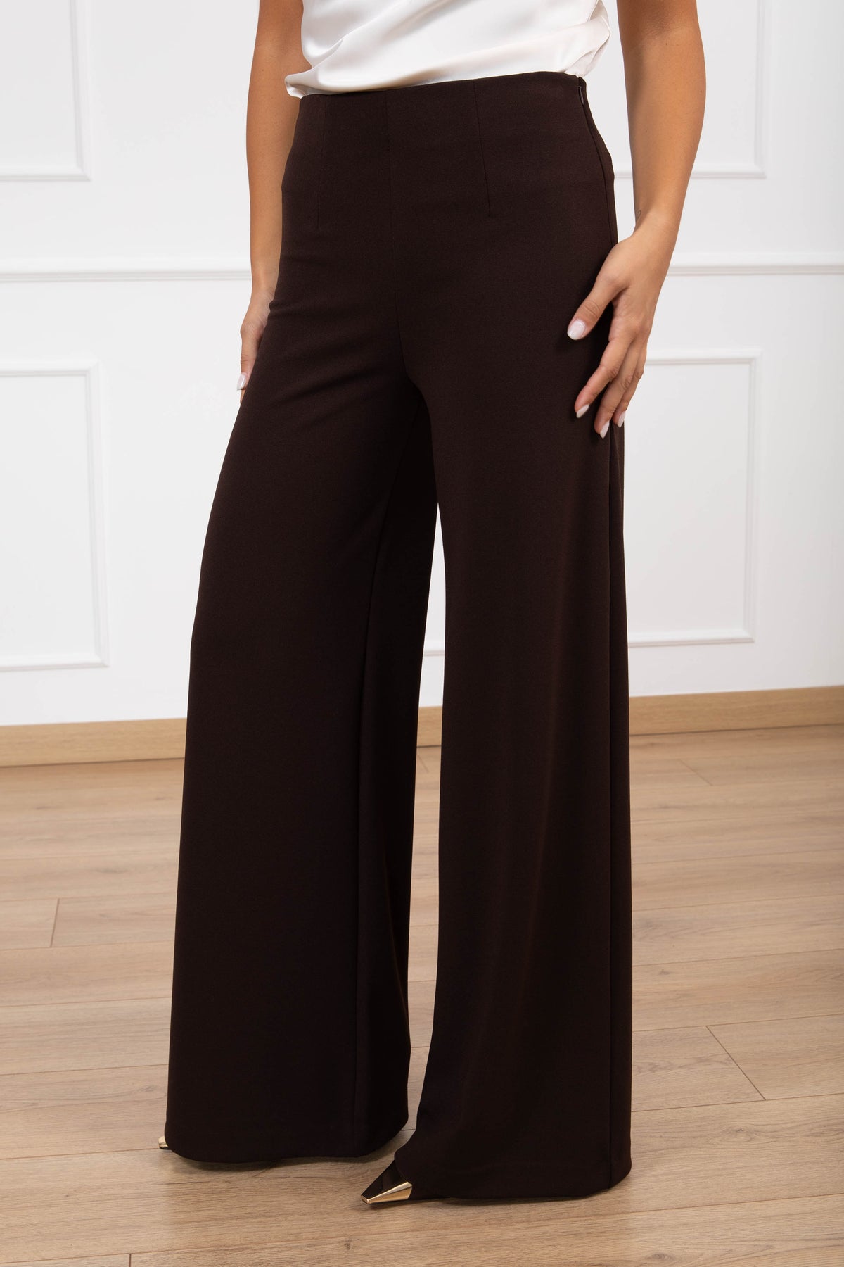 Pantalone gamba larga in crepe variante fondente ViCOLO