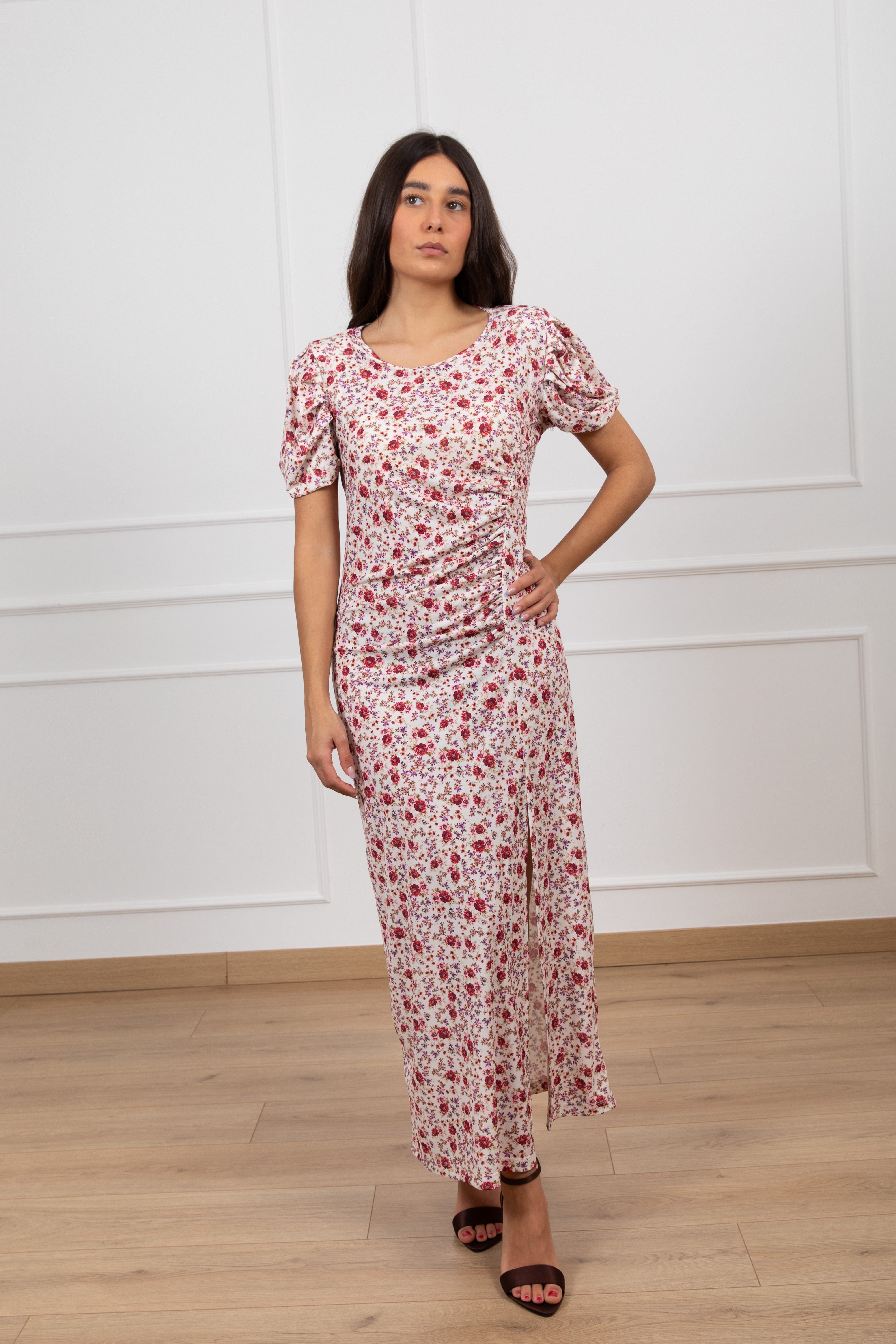 Abito lungo drappeggiato fantasia flowers burro ViCOLO