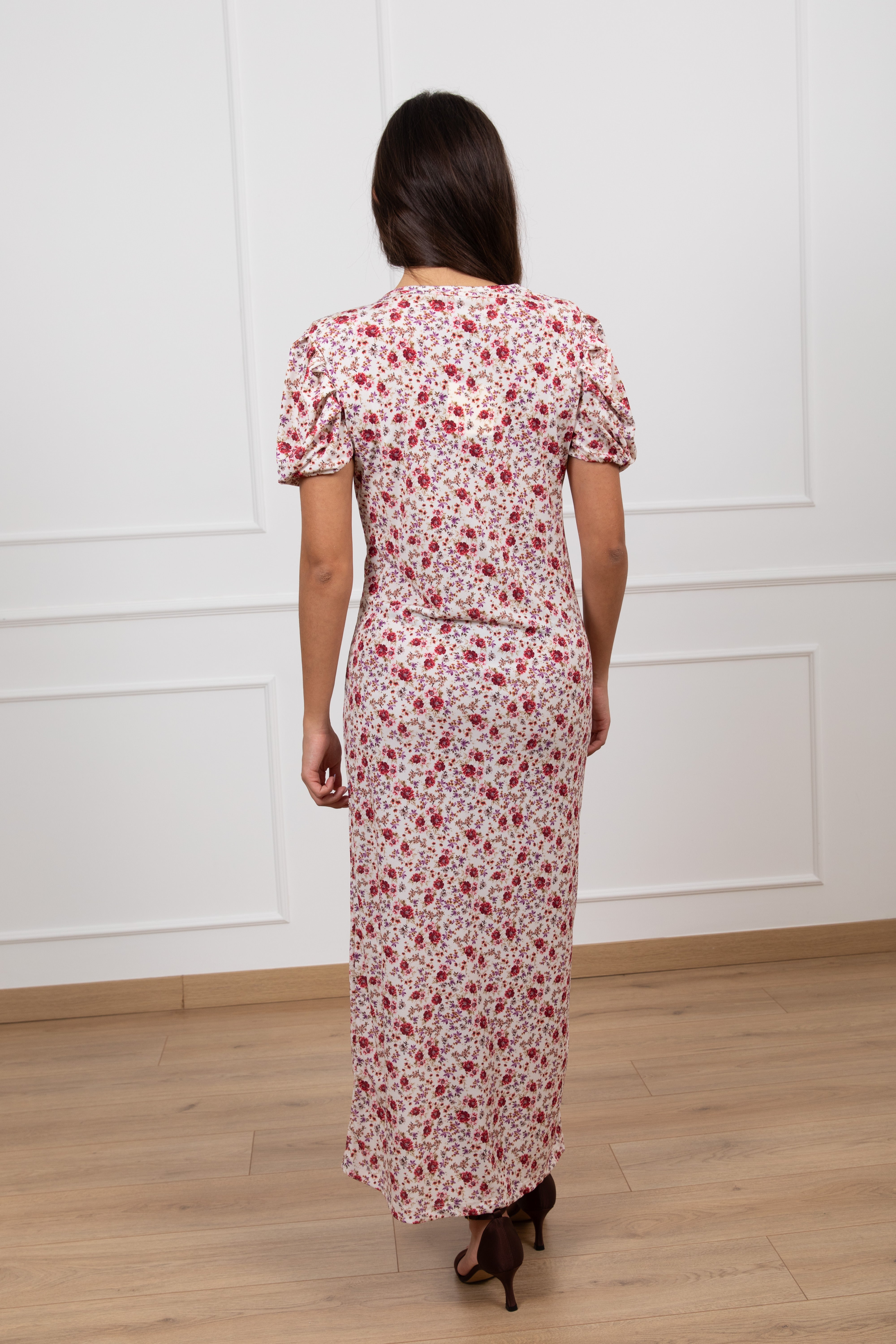 Abito lungo drappeggiato fantasia flowers burro ViCOLO