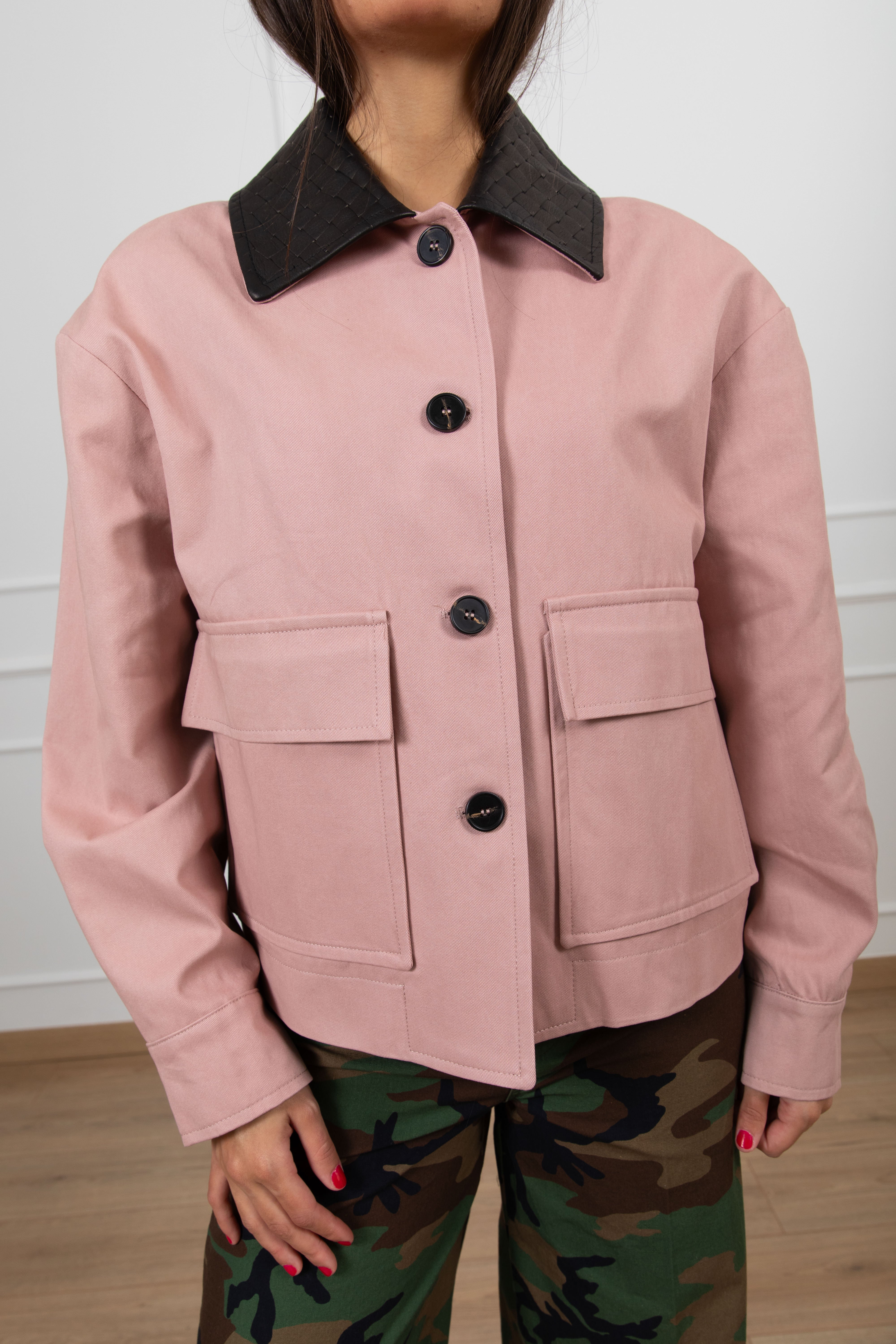 Giaccone in canvas con tasche e colletto in eco-pelle intrecciata Tensione IN