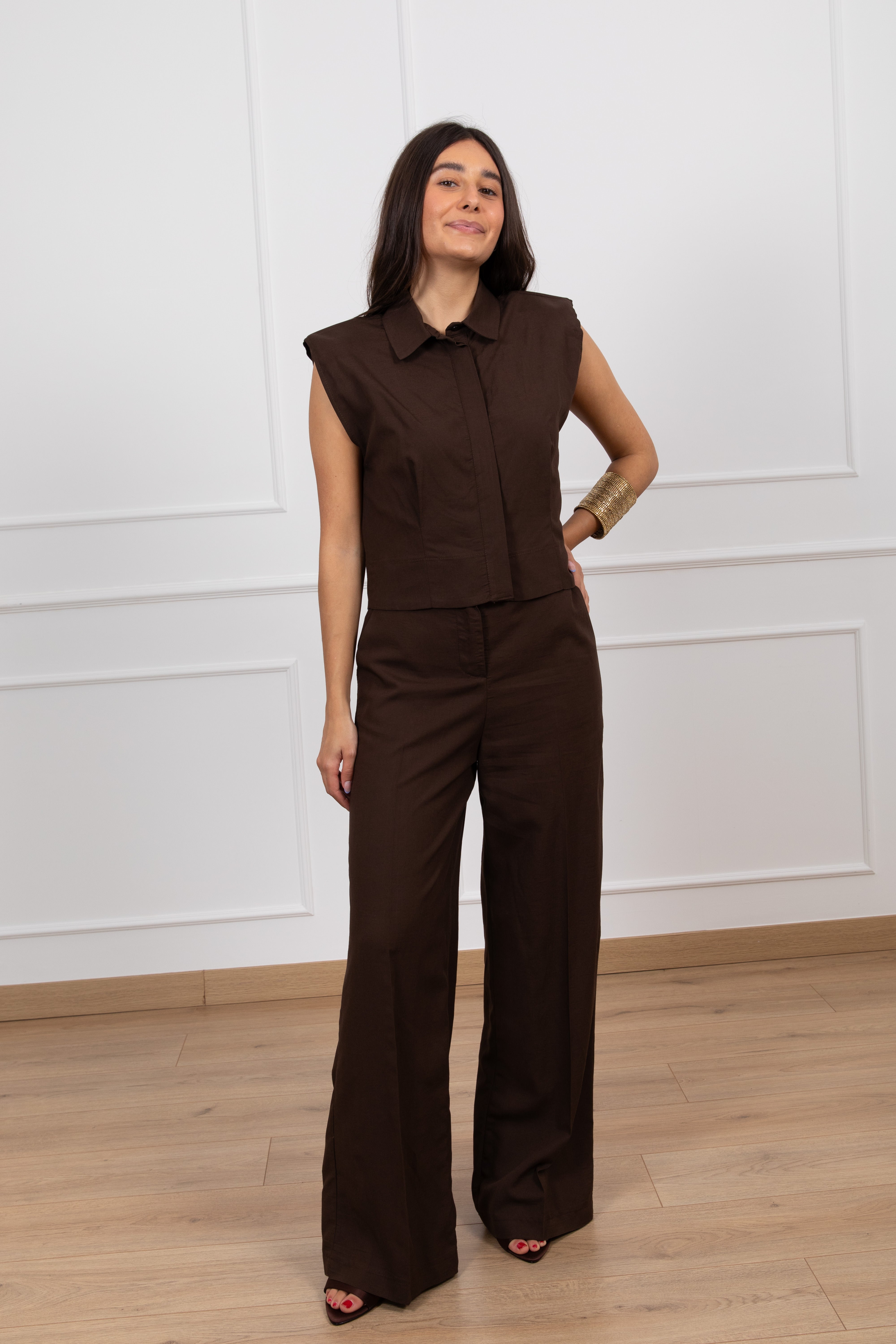 Coordinato in lino camicia smanicata e pantalone Susy Mix