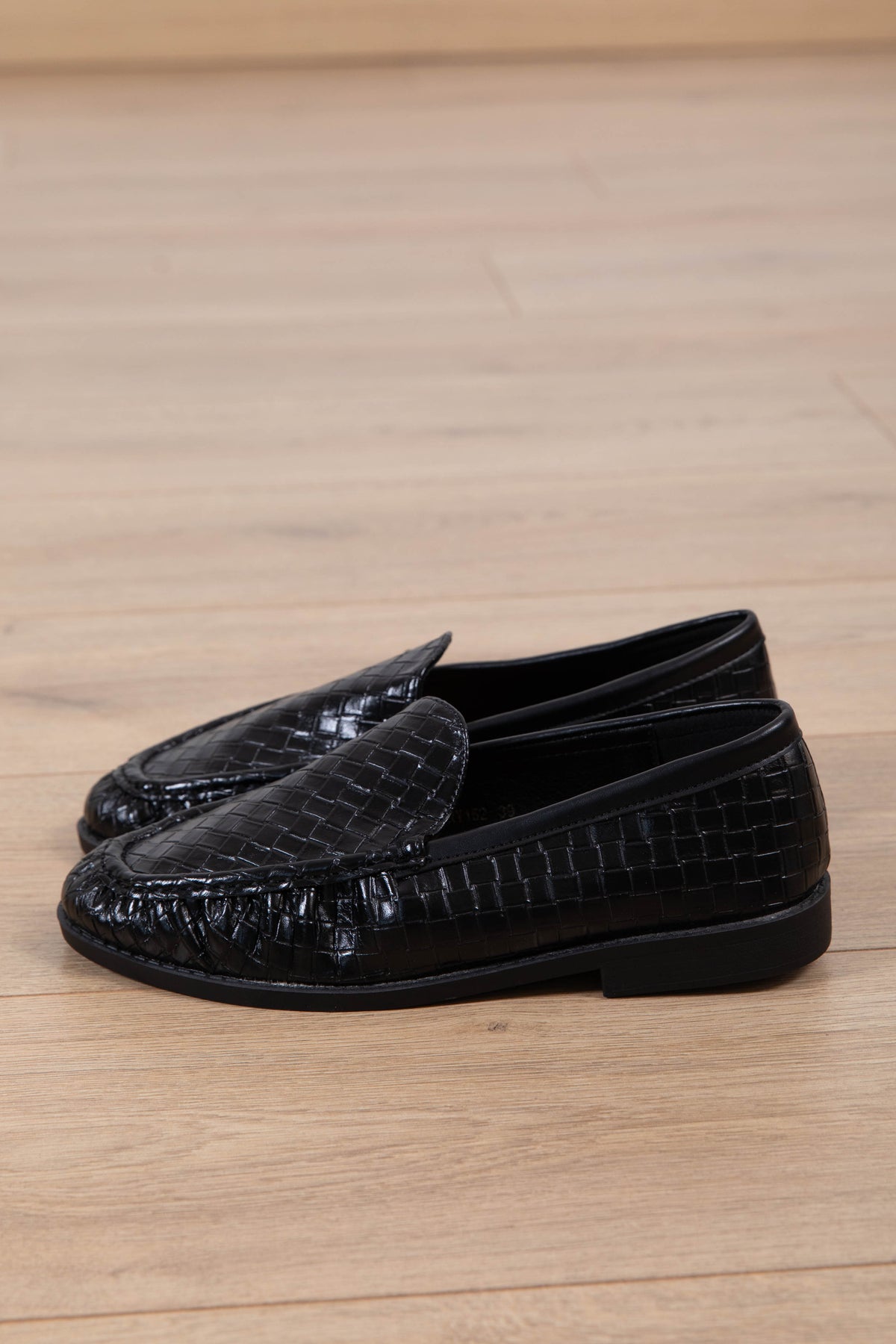 Mocassino in eco-pelle intrecciata variante nero Susy Mix