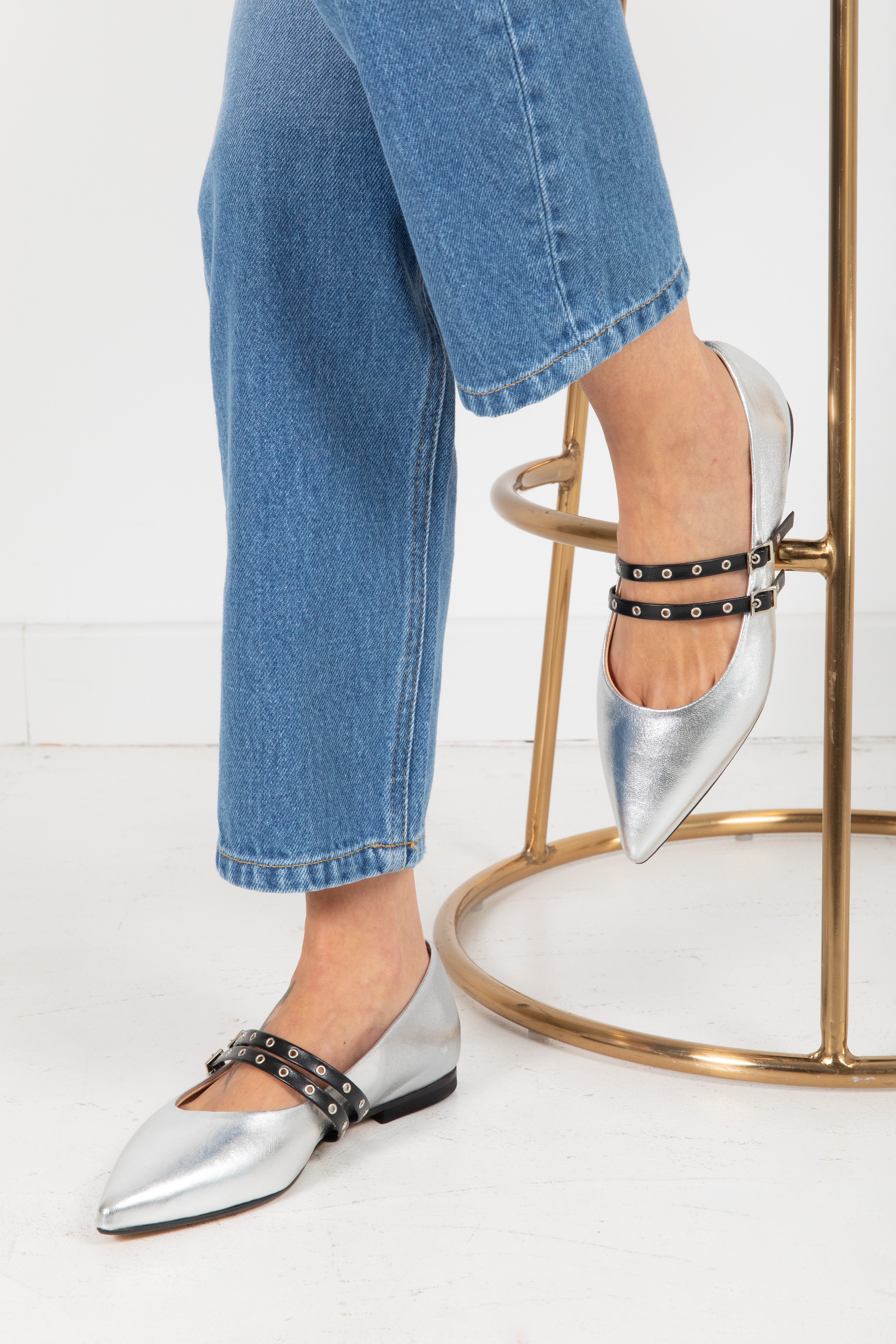 Ballerina laminata con fibbie a contrasto Divine Follie