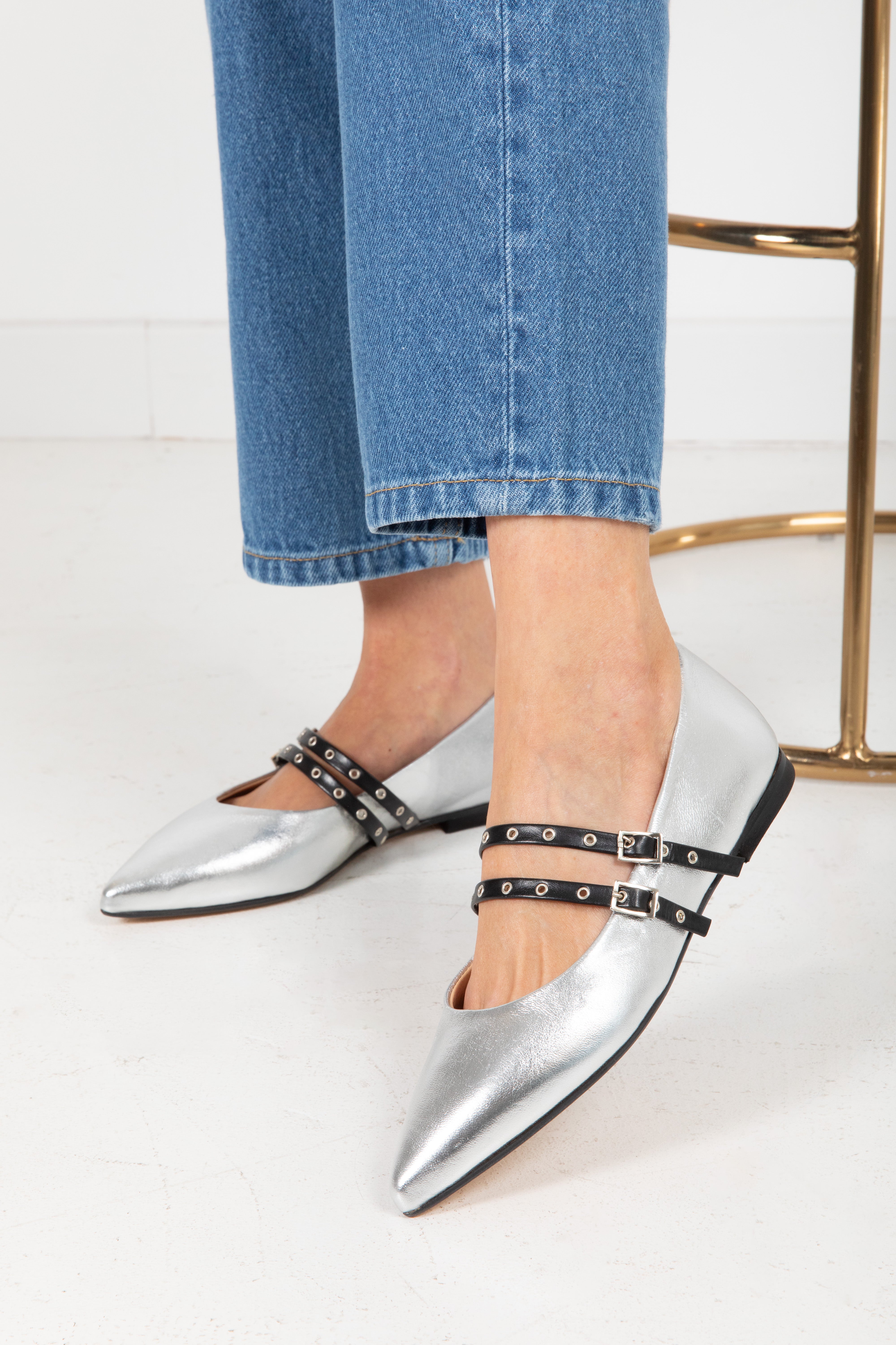 Ballerina laminata con fibbie a contrasto Divine Follie