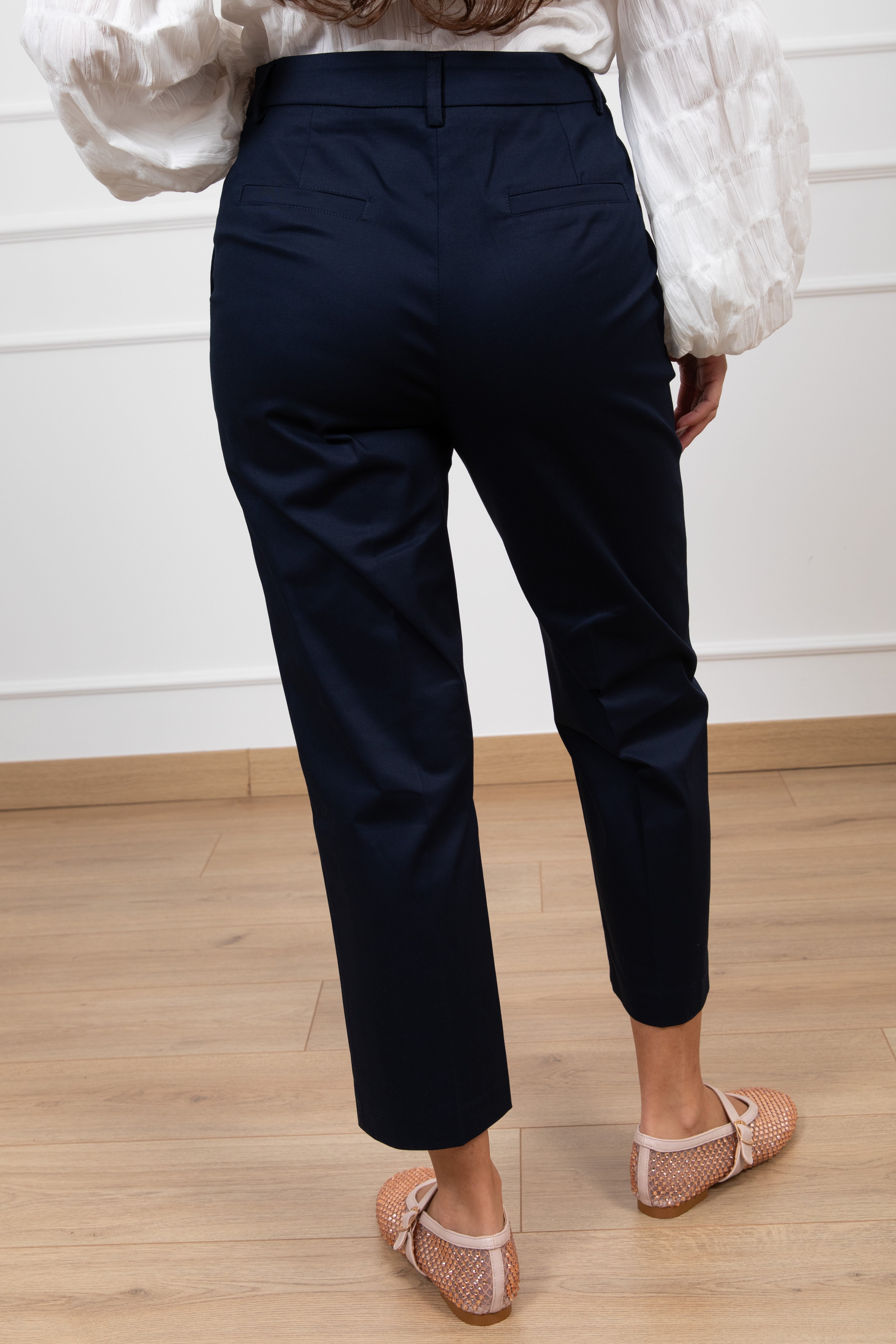Pantalone a sigaretta in cotone Tensione IN