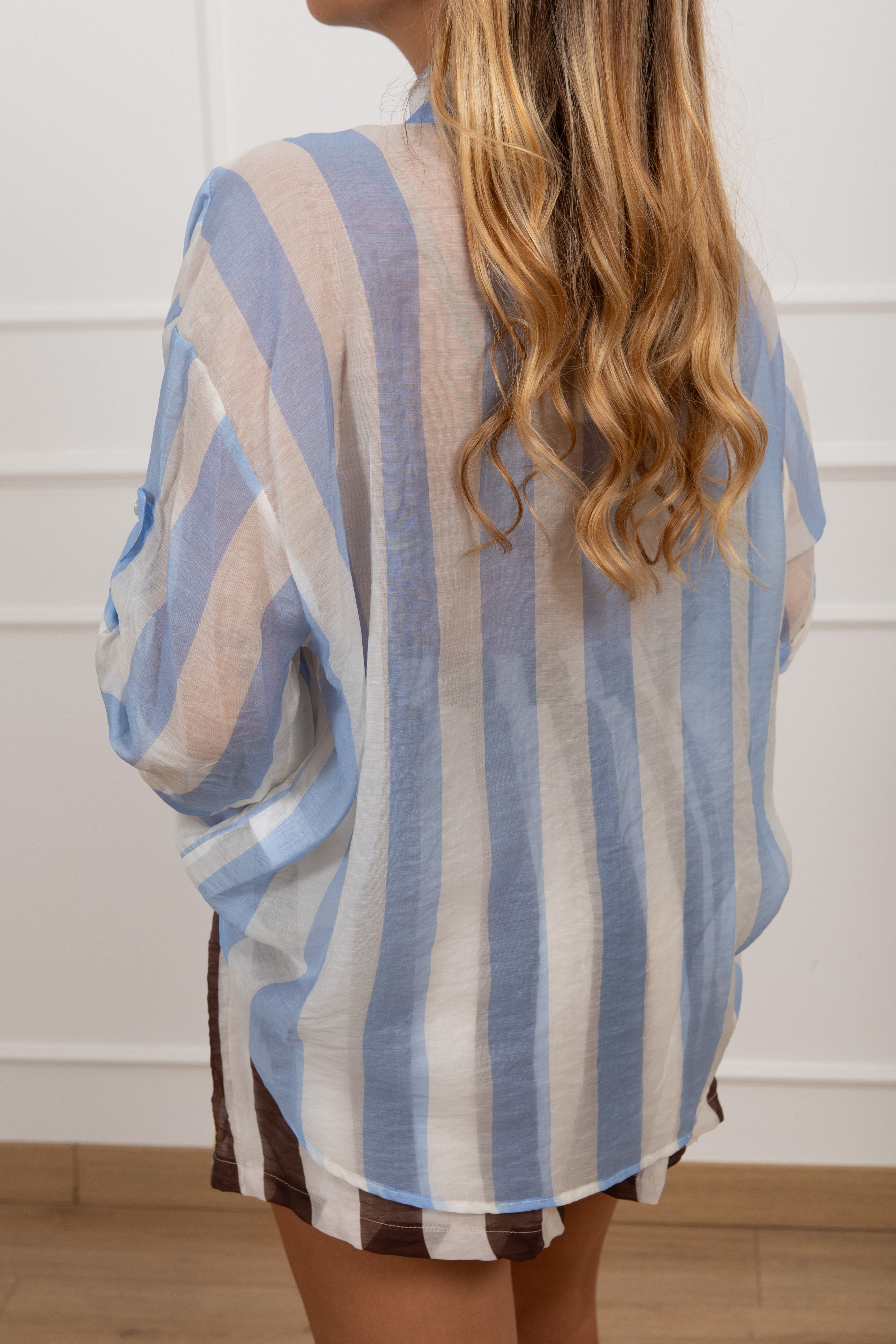Camicia a righe con tasche ricami Tensione IN