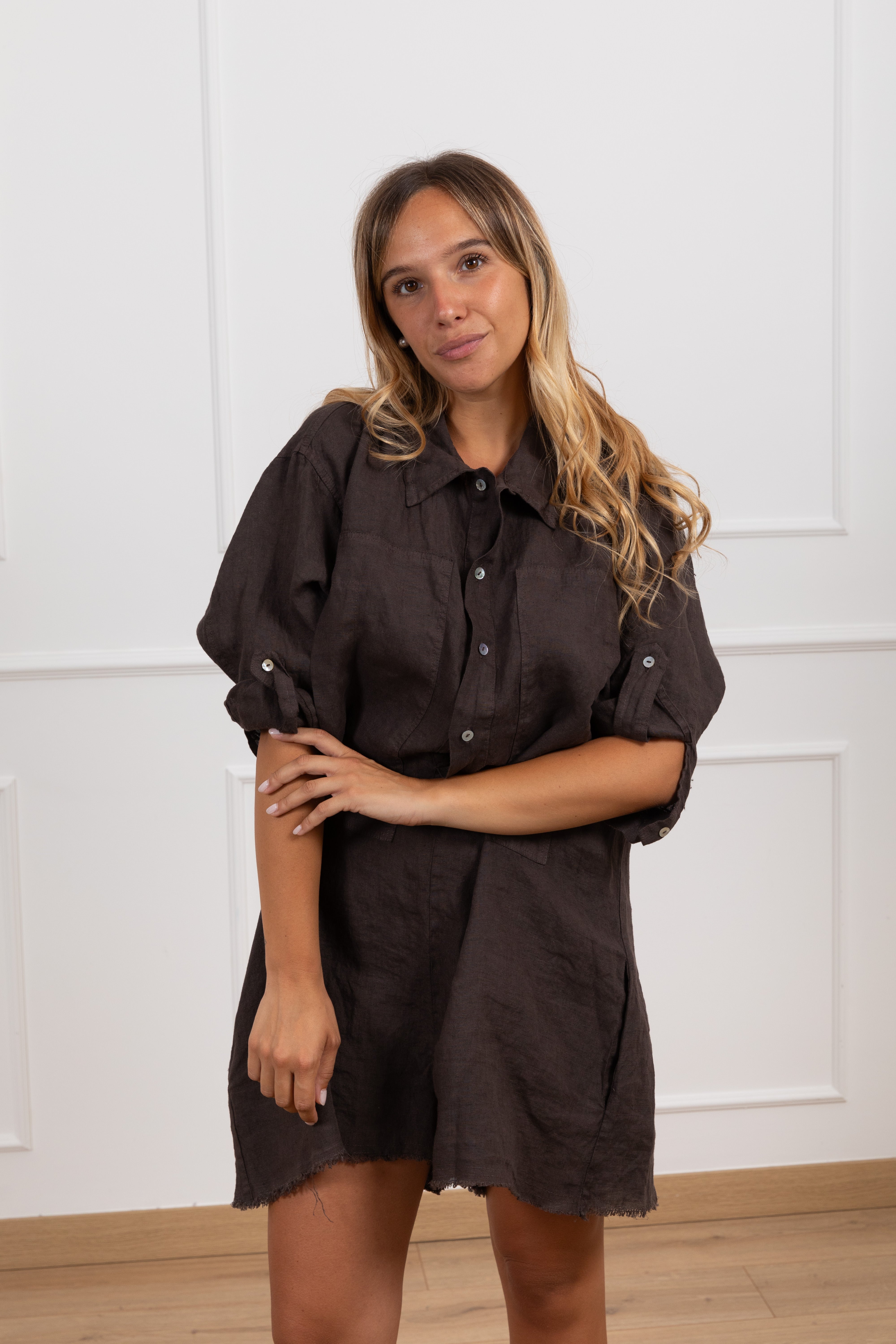Jumpsuit corta 100% lino stropicciato Tensione IN