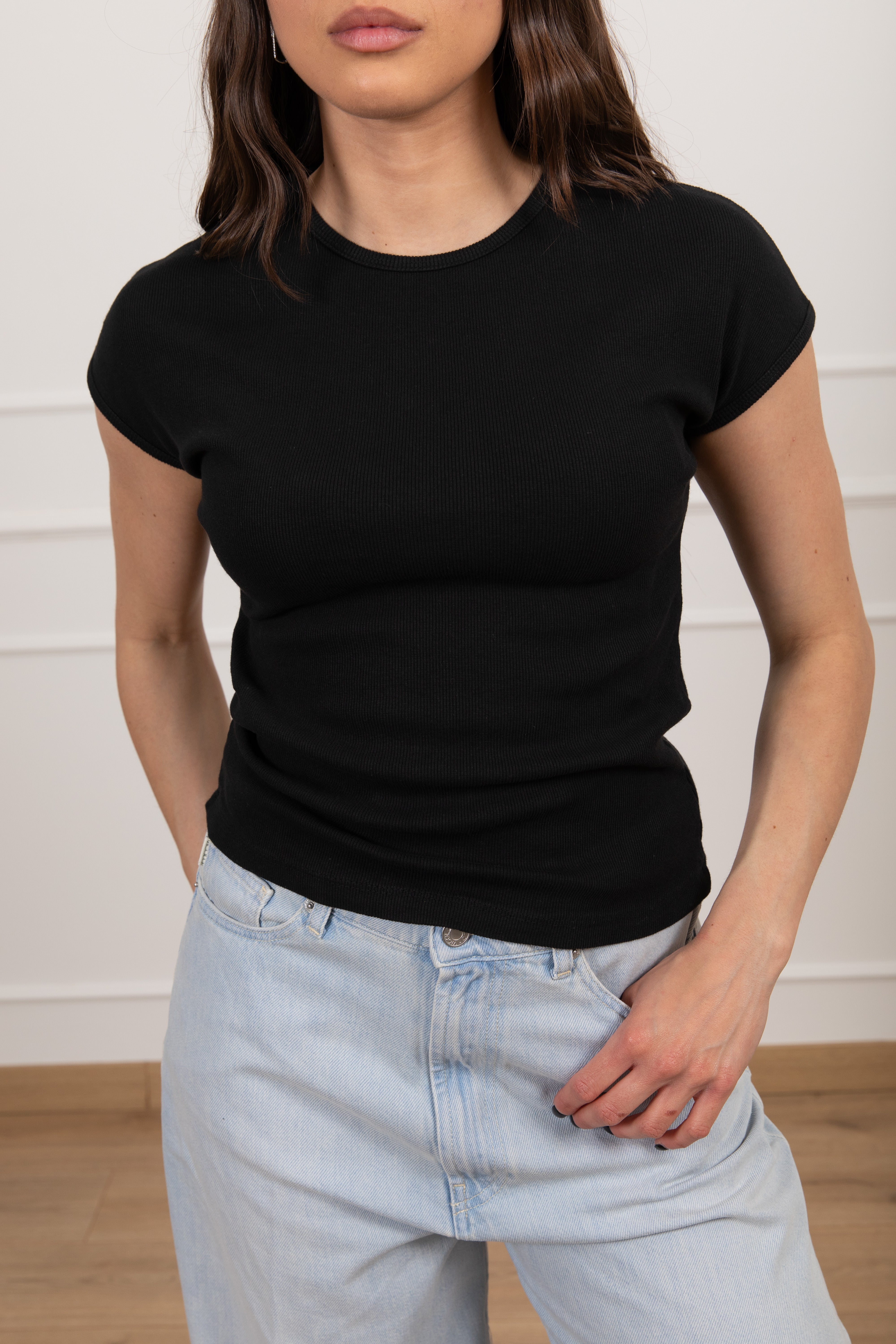 T-shirt sfiancata a costine Motel