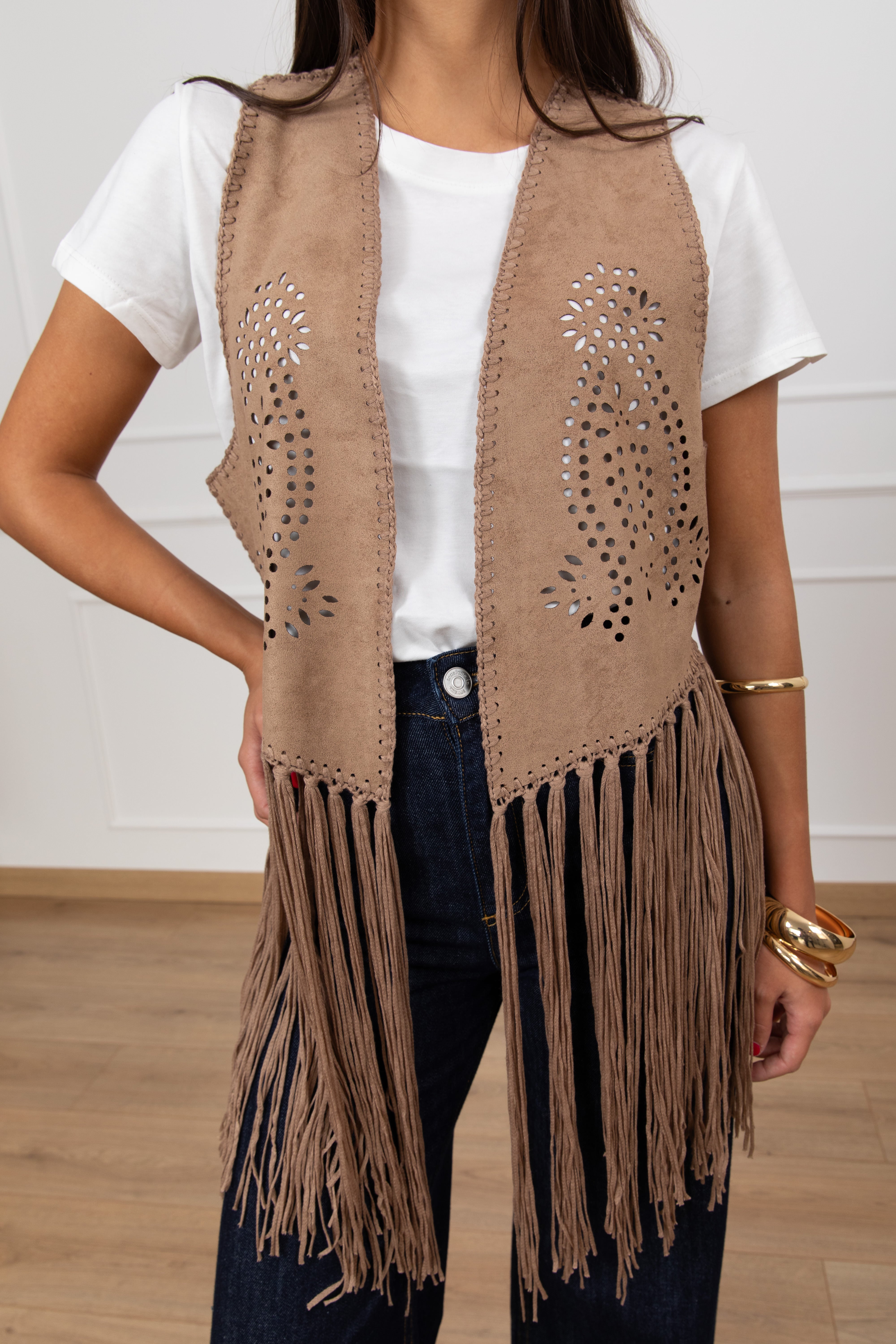 Gilet in eco-camoscio con frange ViCOLO