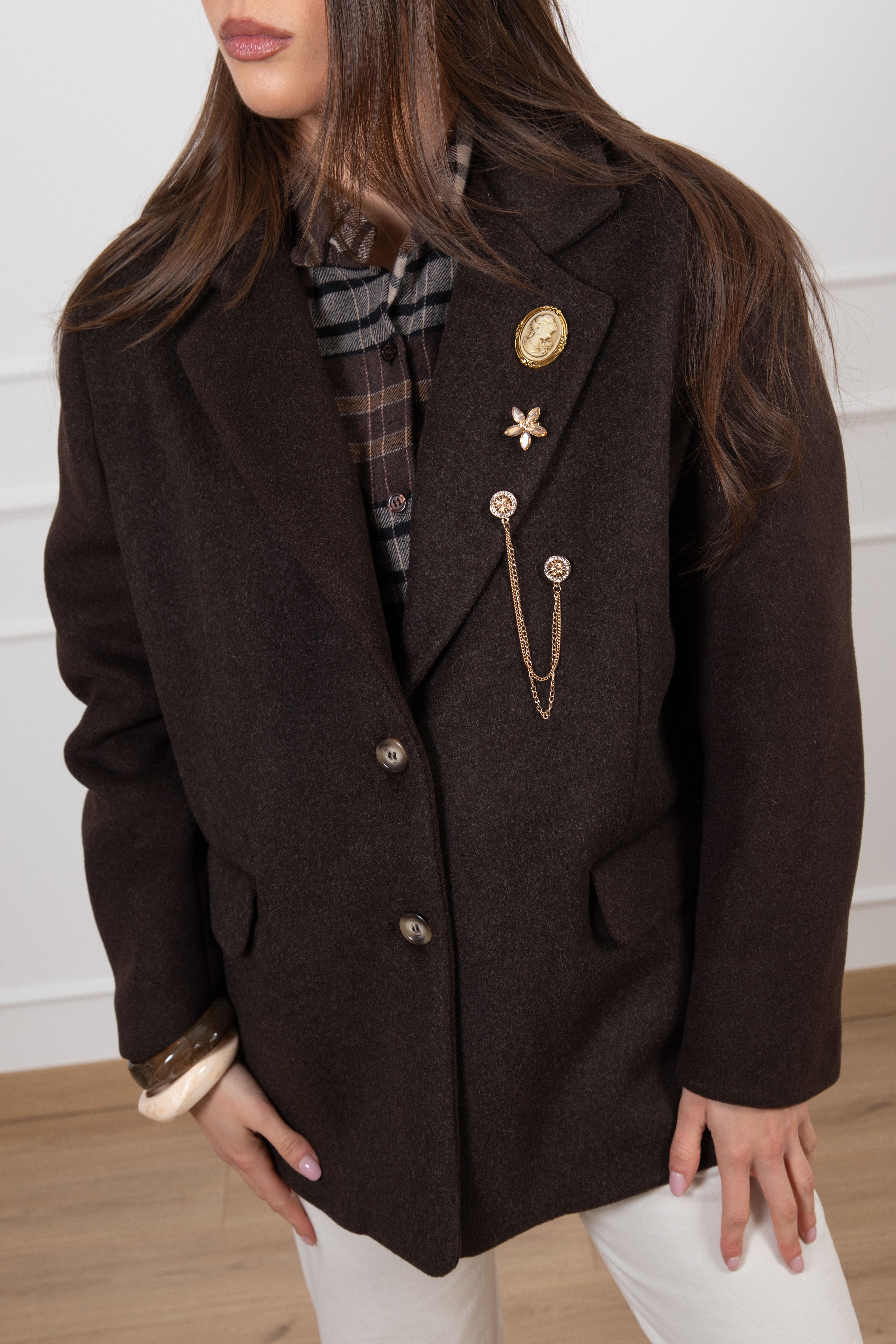 Giacca-cappotto 2 bottoni con spille ViCOLO