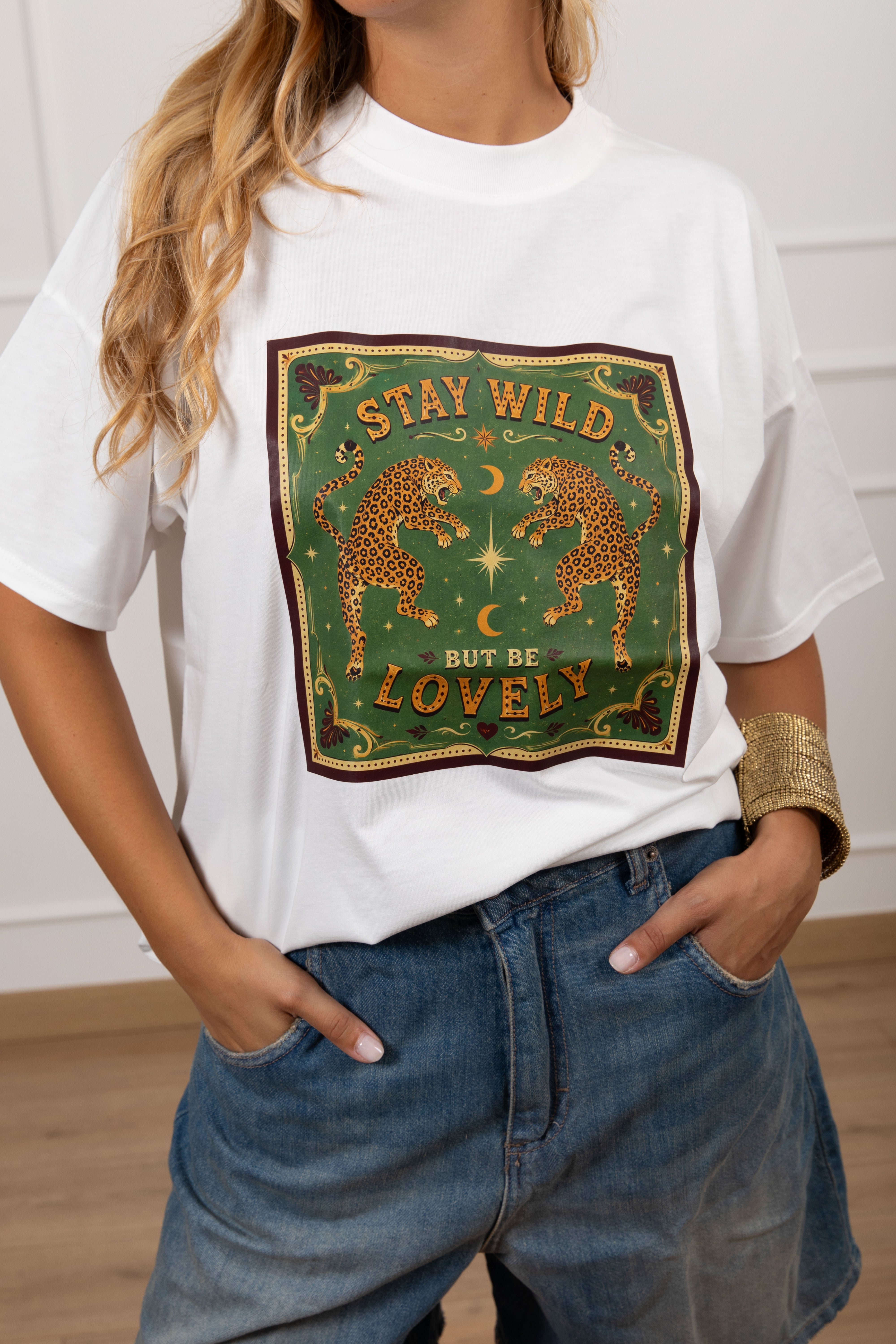 T-shirt stampa tigri "Stay wild but be lovely" ViCOLO