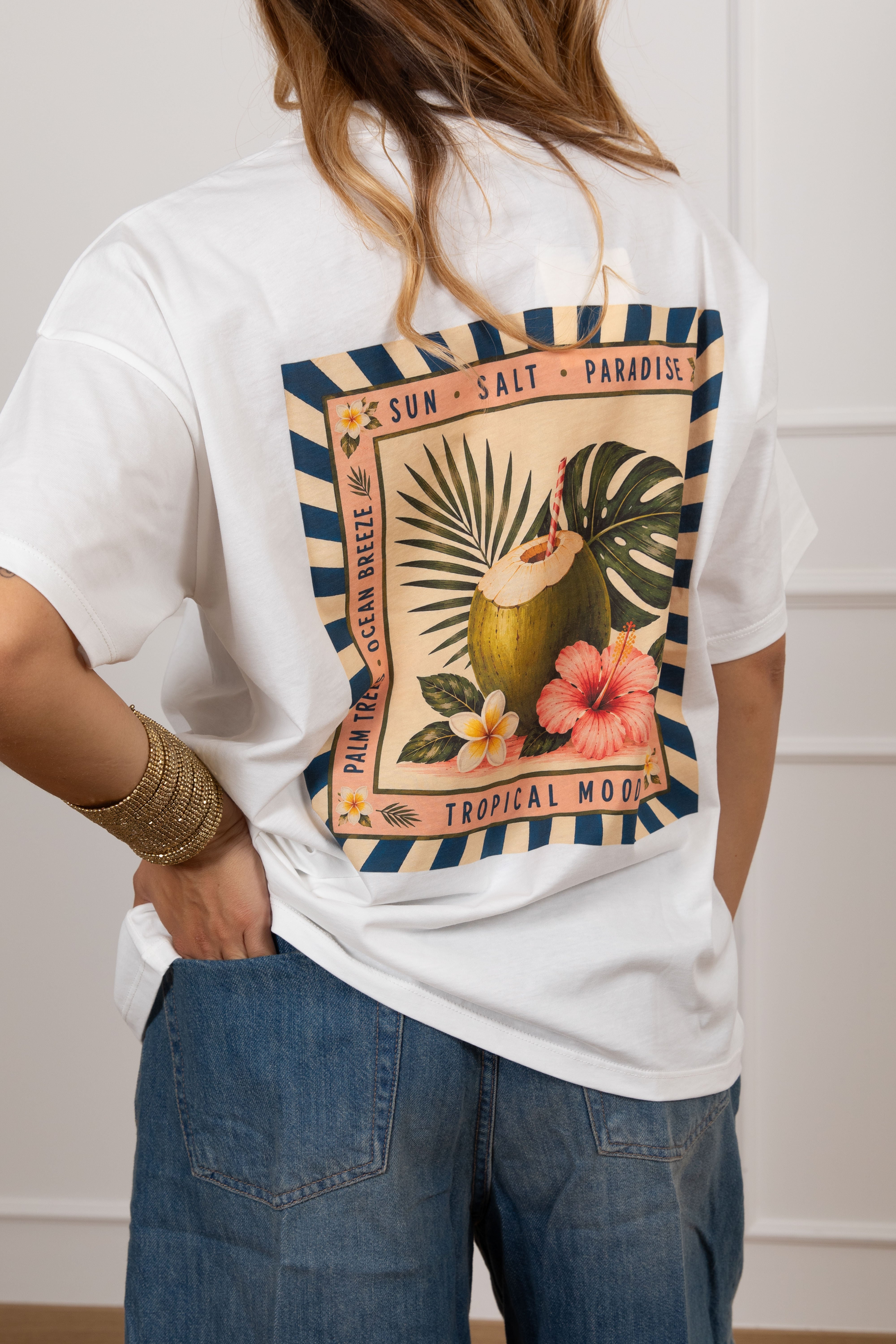 T-shirt stampa "Tropical mood" sul retro ViCOLO