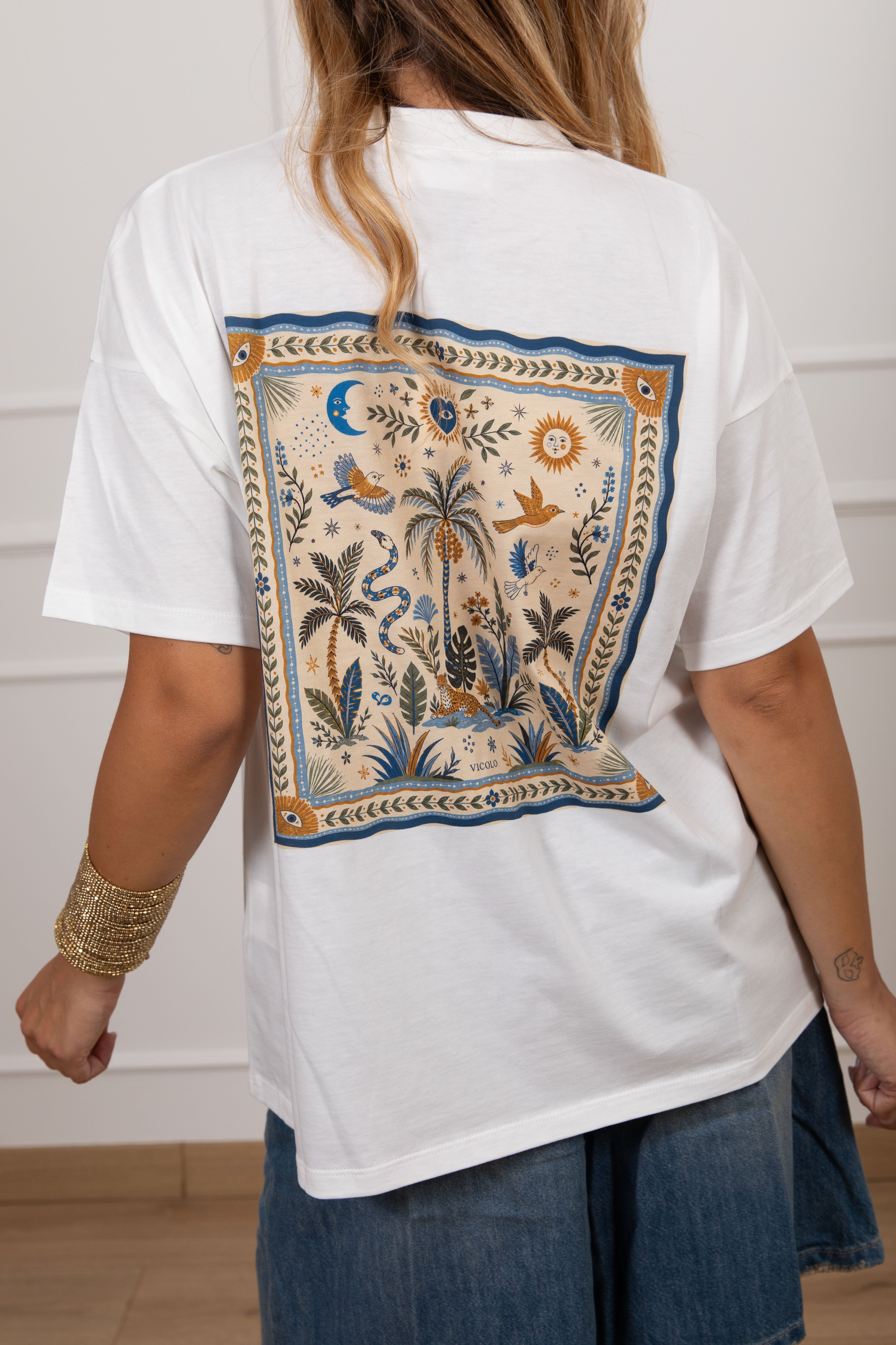 T-shirt stampa safari sul retro ViCOLO