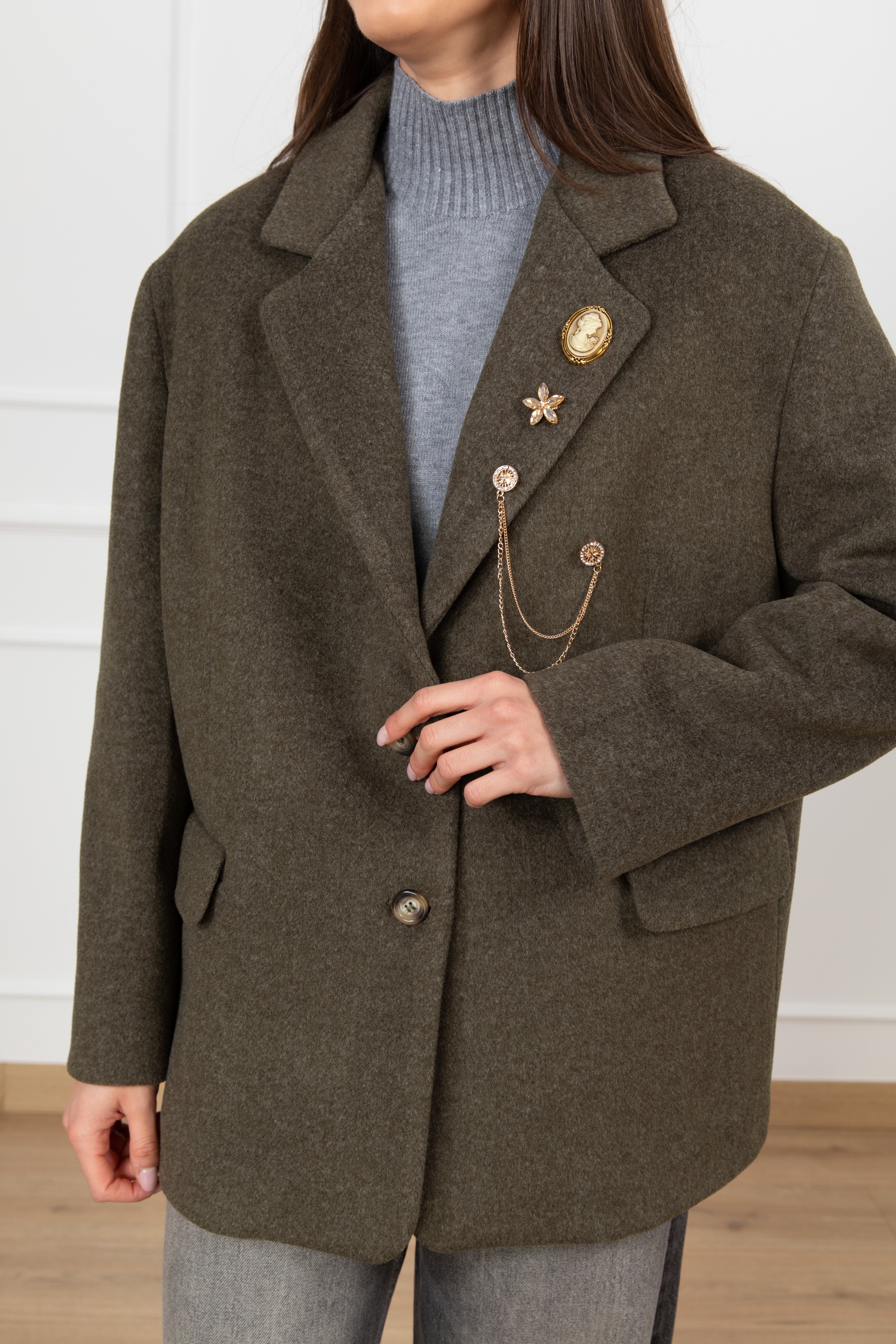 Giacca-cappotto 2 bottoni con spille ViCOLO