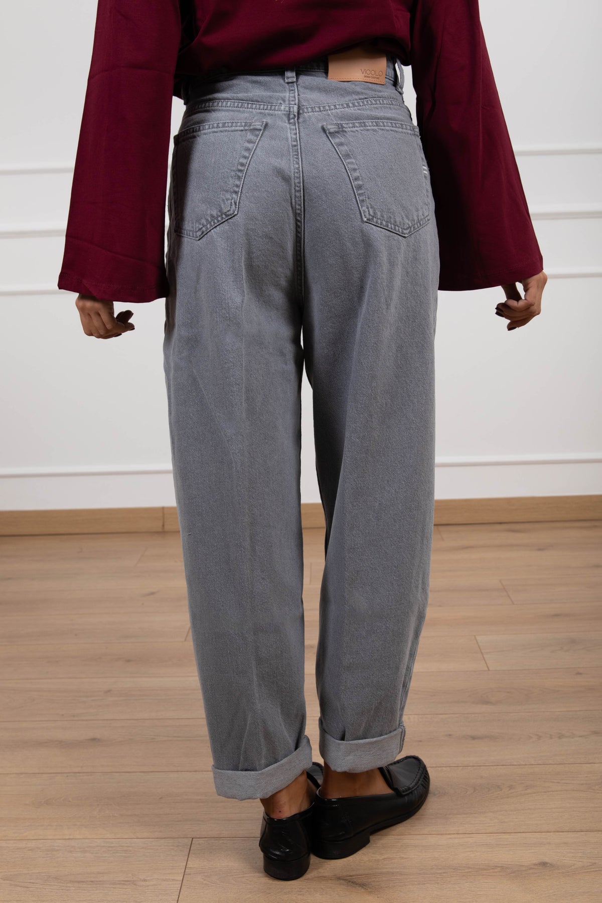 Jeans Laila lavaggio grigio ViCOLO