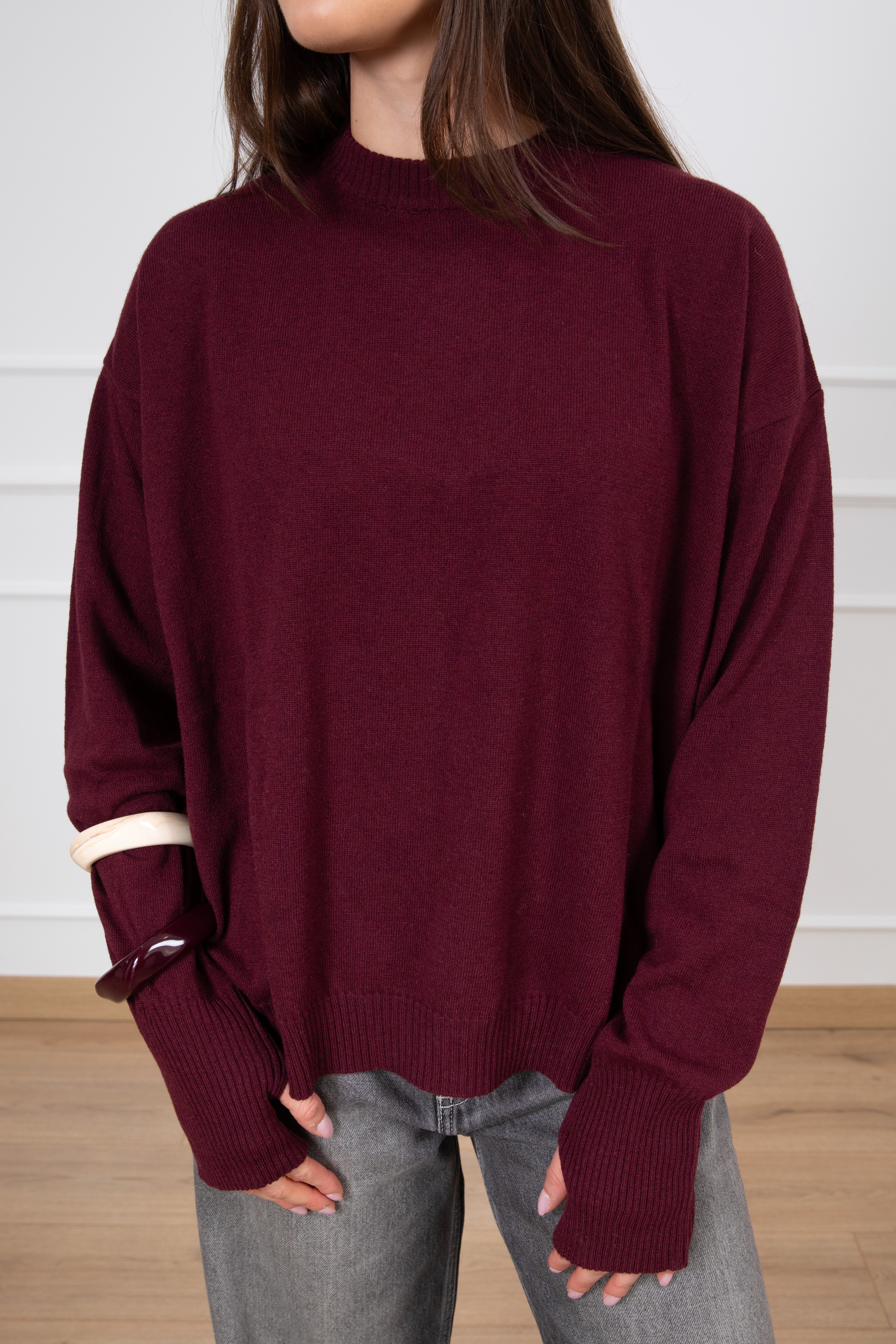 Pull girocollo a scatoletta lana e cashmere con foro pollice ViCOLO