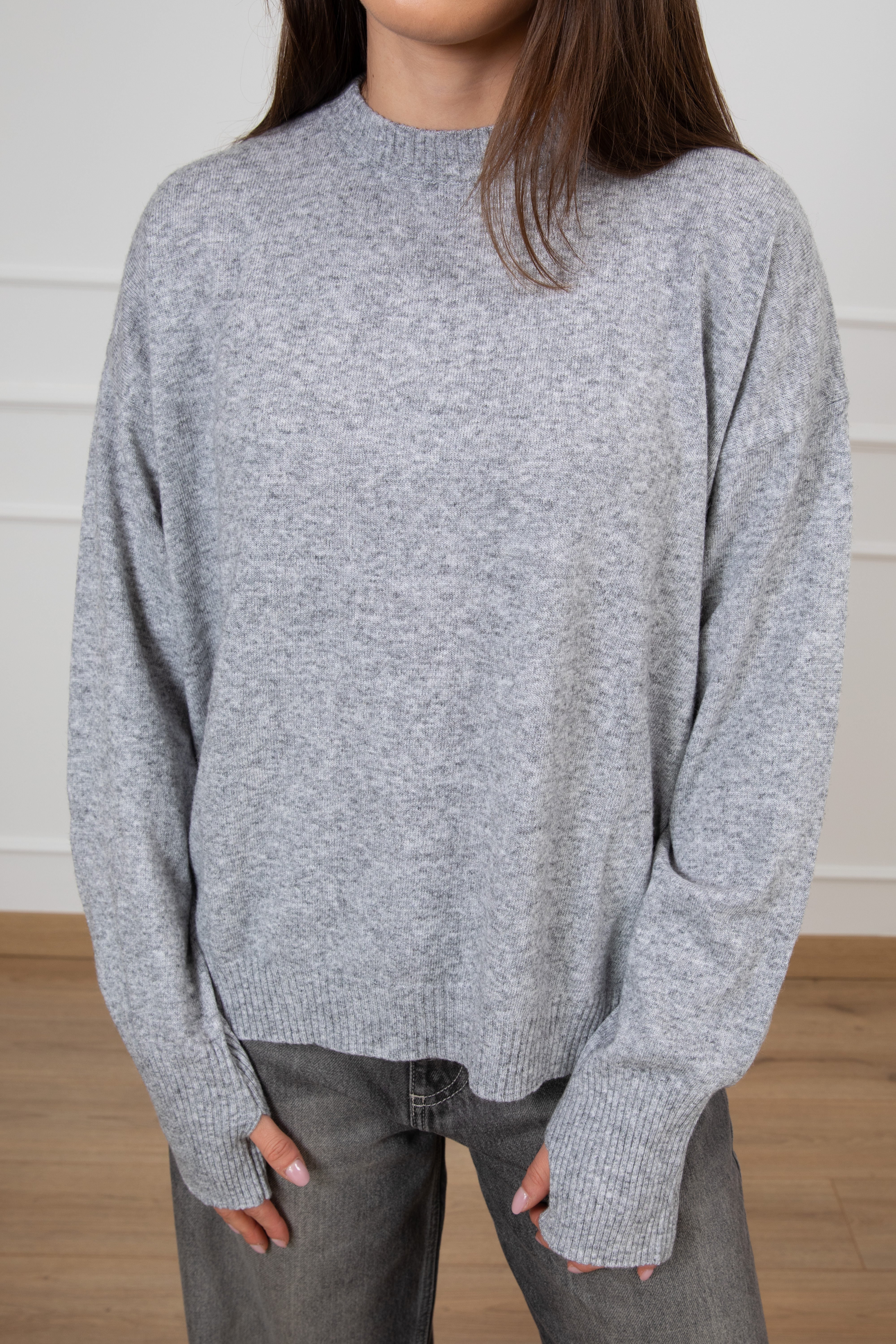 Pull girocollo a scatoletta lana e cashmere con foro pollice ViCOLO