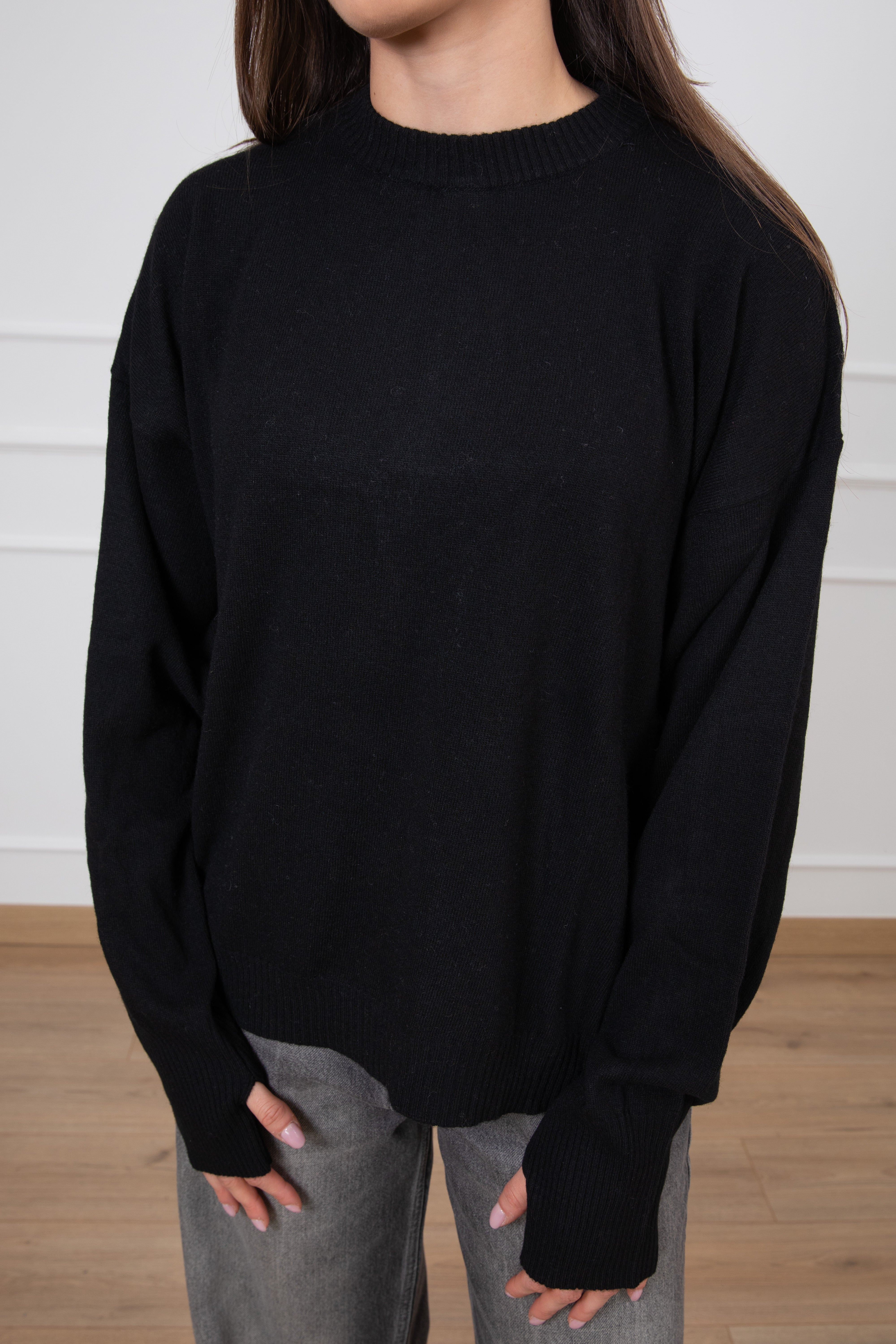 Pull girocollo a scatoletta lana e cashmere con foro pollice ViCOLO