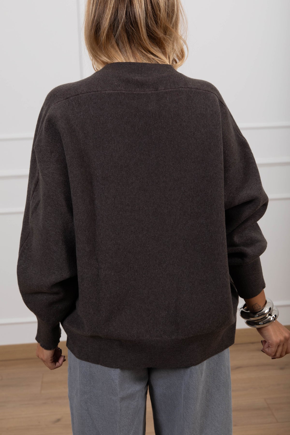 Pull over-size variante moro Susy Mix