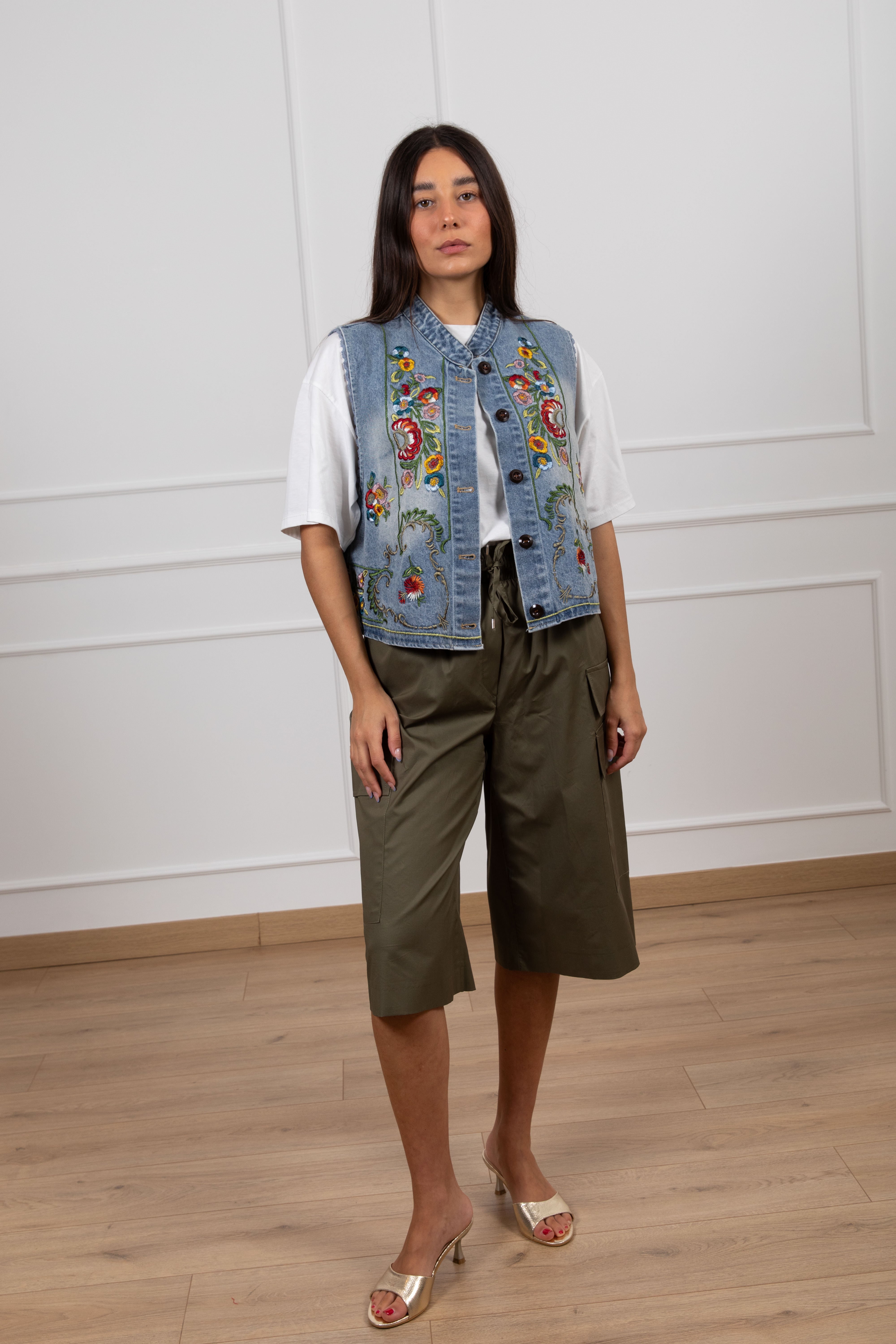 Gilet jeans ricamato Tensione IN