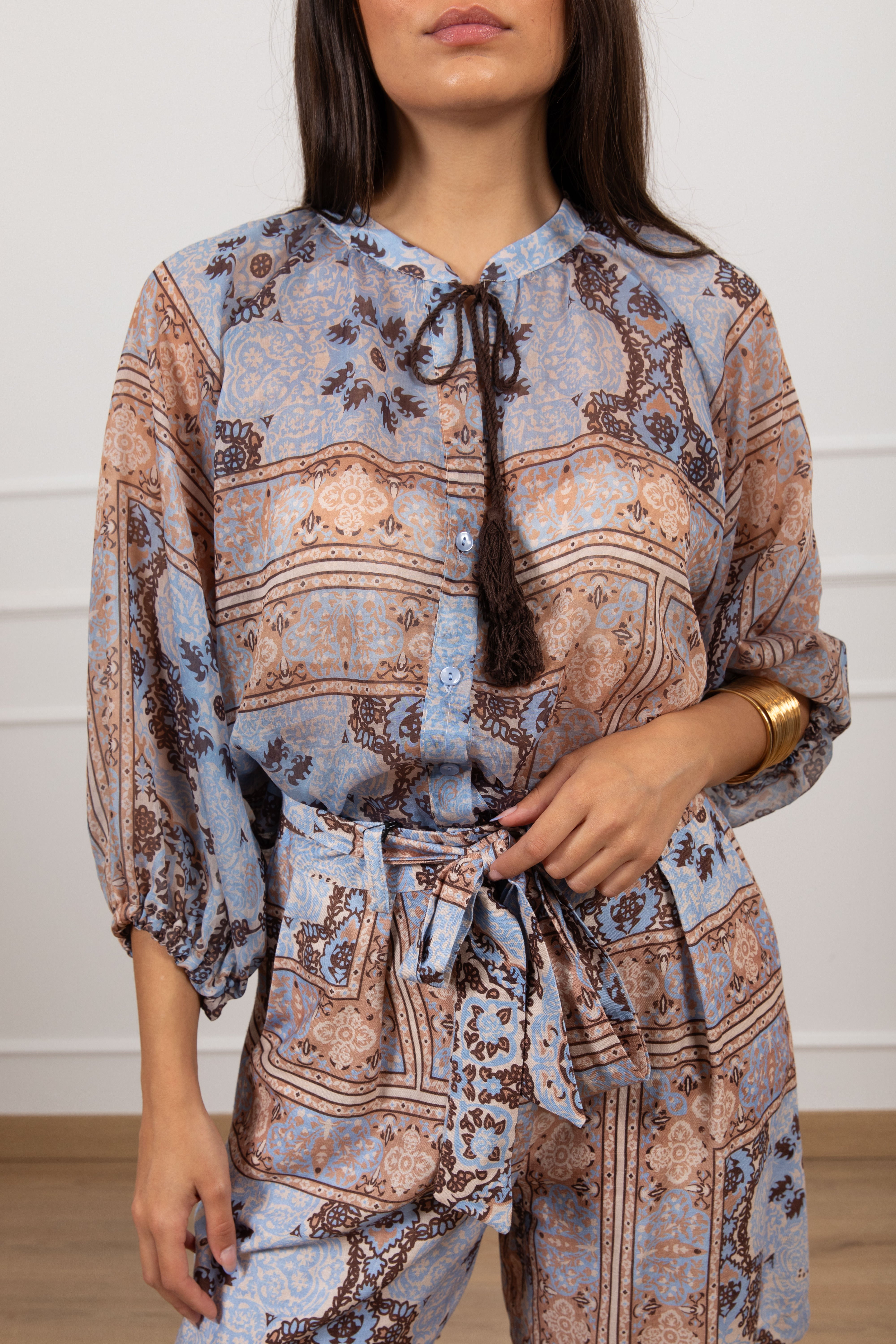 Blusa fantasia Minorca con nappine Tensione IN