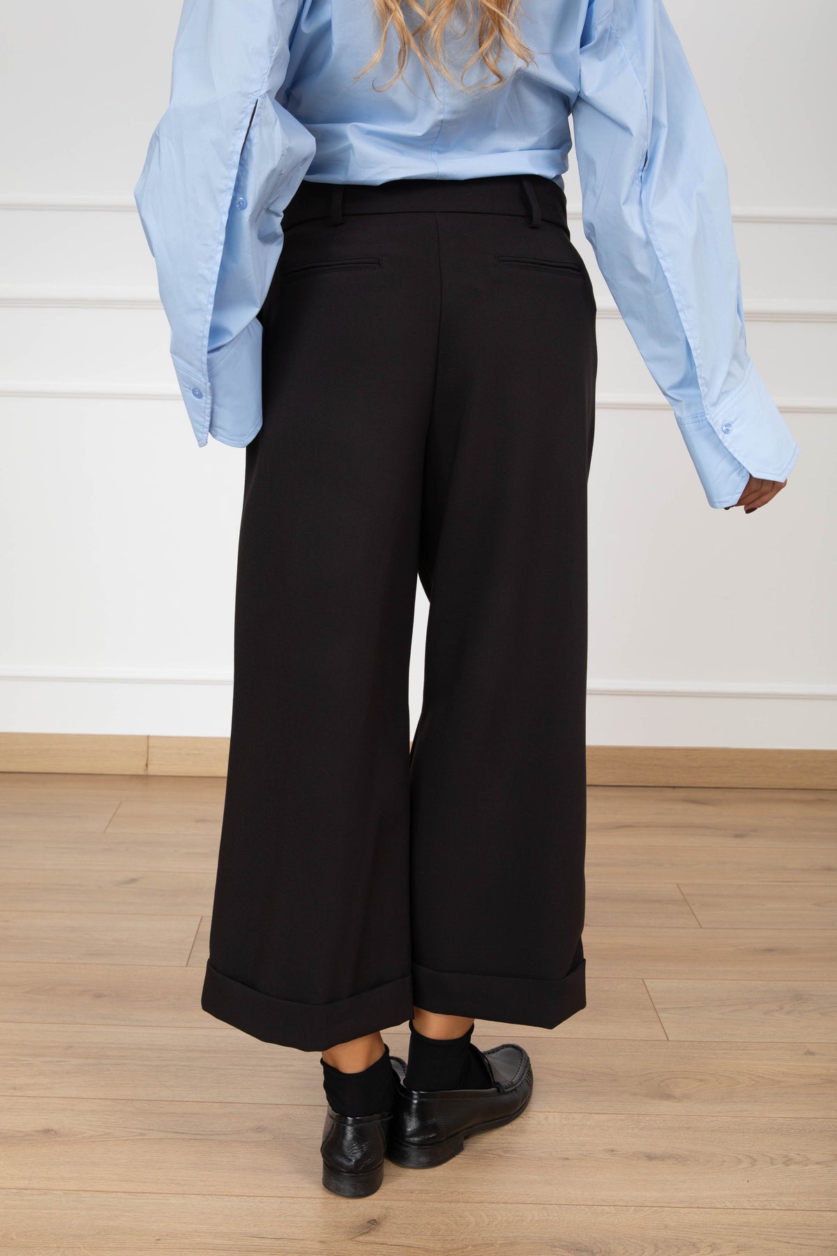 Pantalone 3/4 sartoriale con pinces Tensione IN