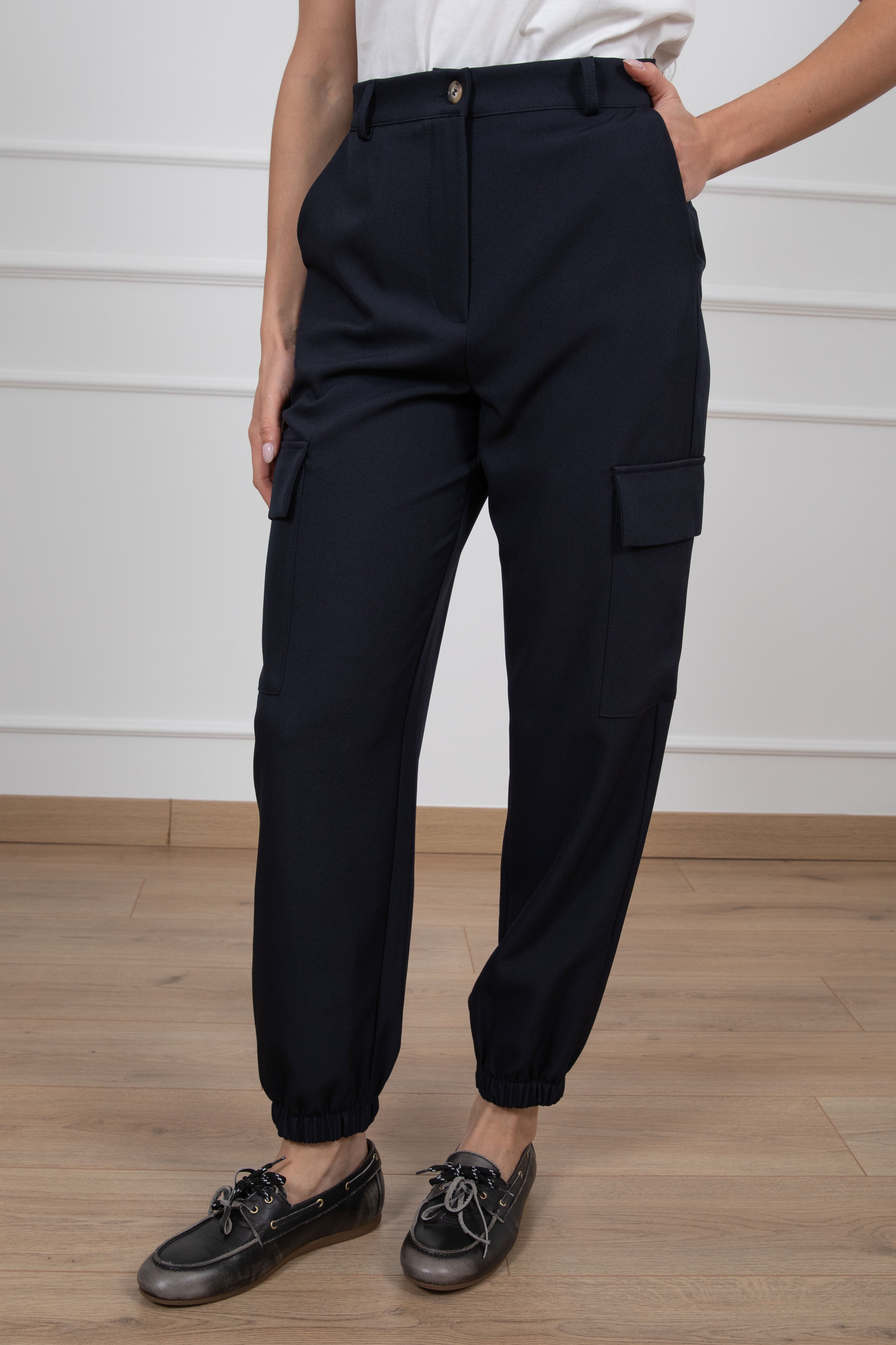 Pantalone cargo con elastico sul fondo ViCOLO