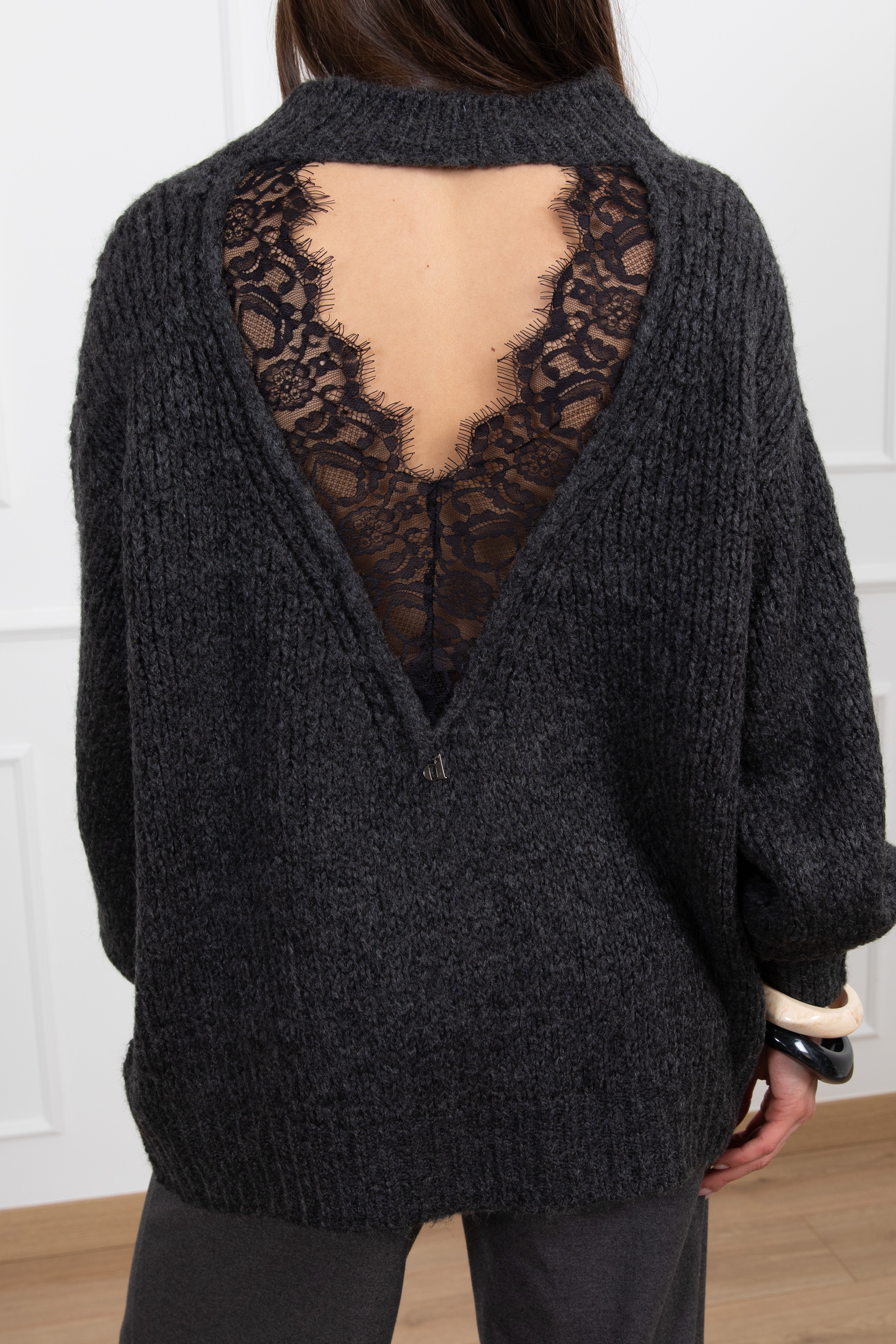 Maxi-pull in lana grossa con inserto in pizzo Dixie