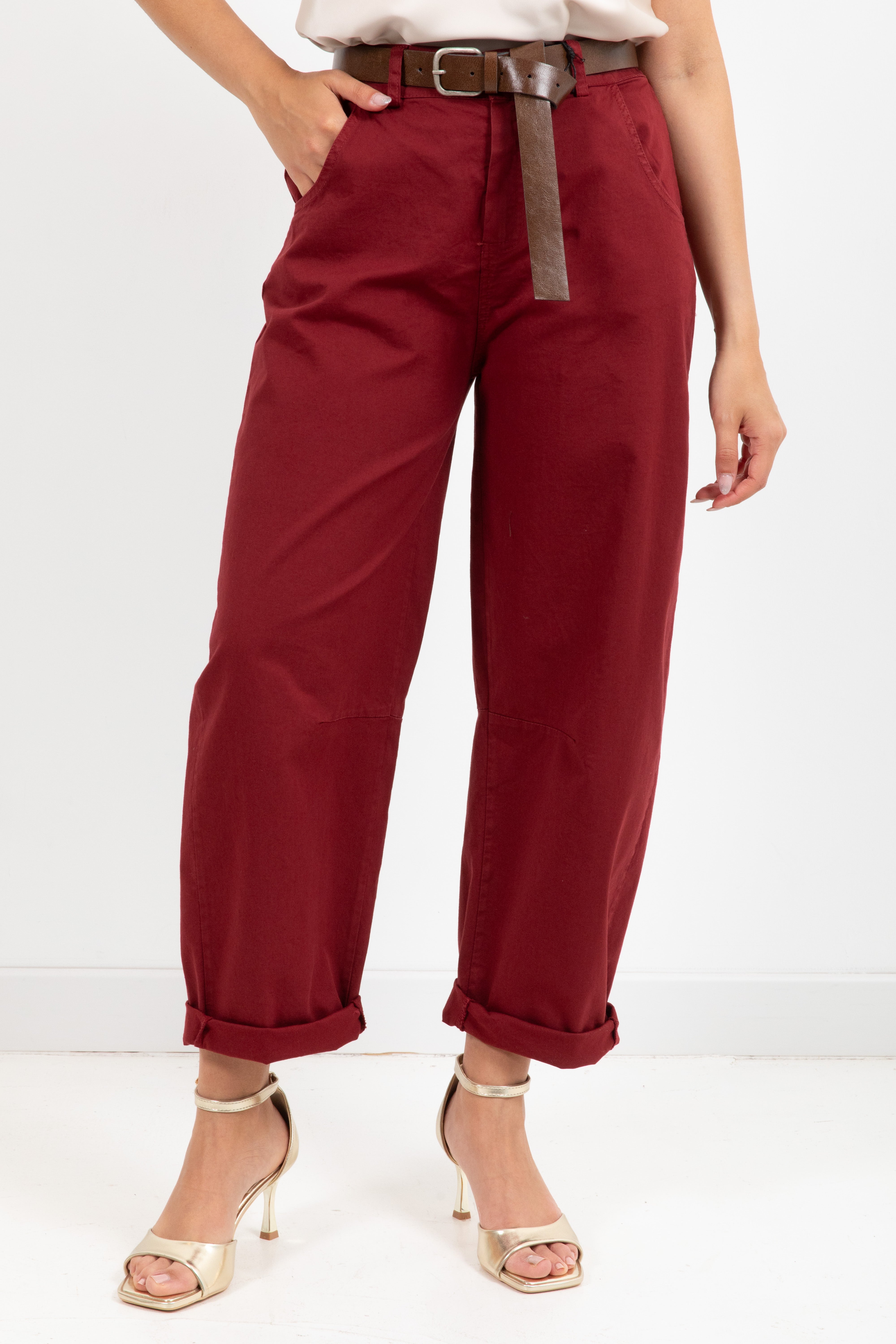Pantalone carrot-fit in cotone con elastico sul retro Tensione IN