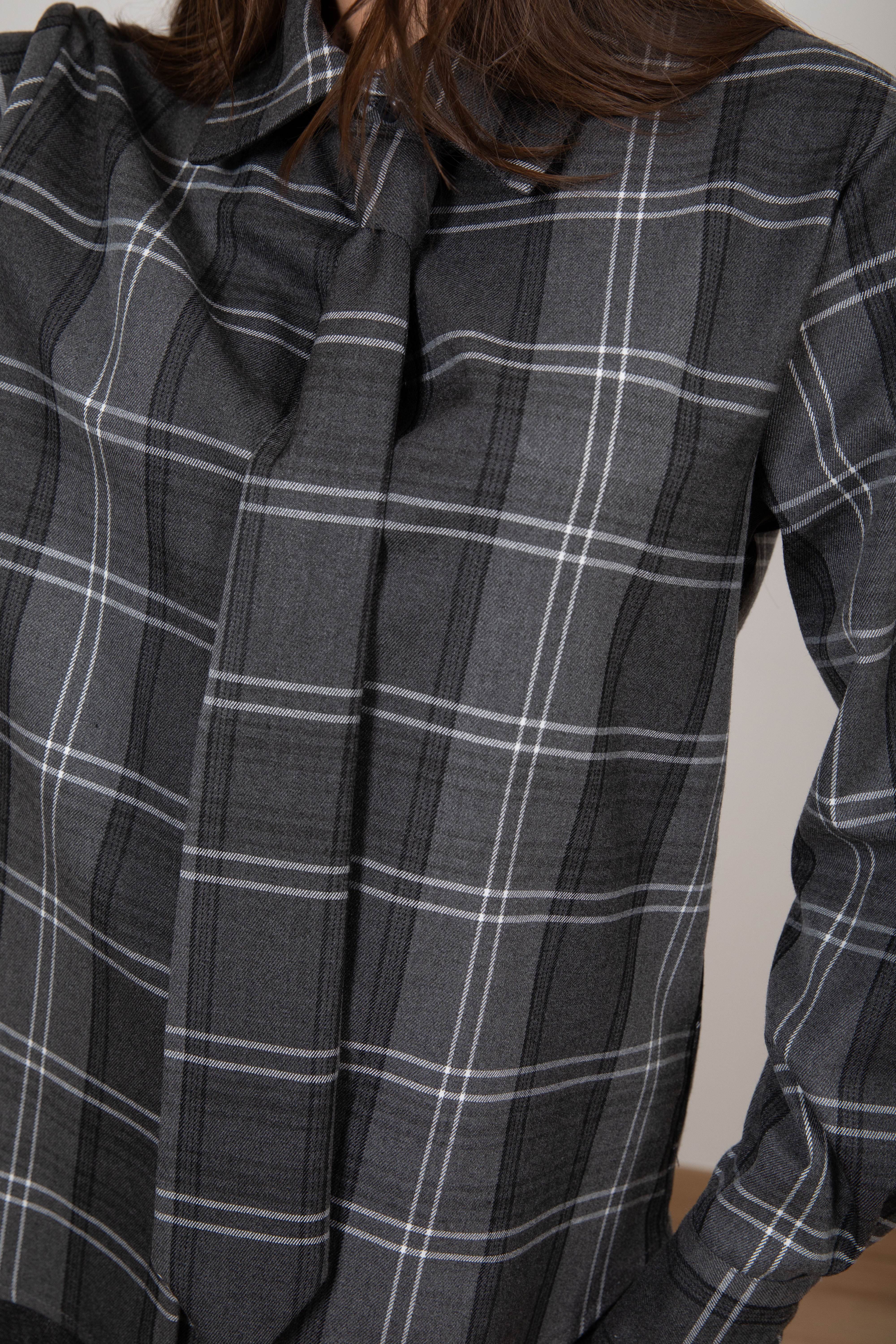 Camicia check con cravatta Tensione IN