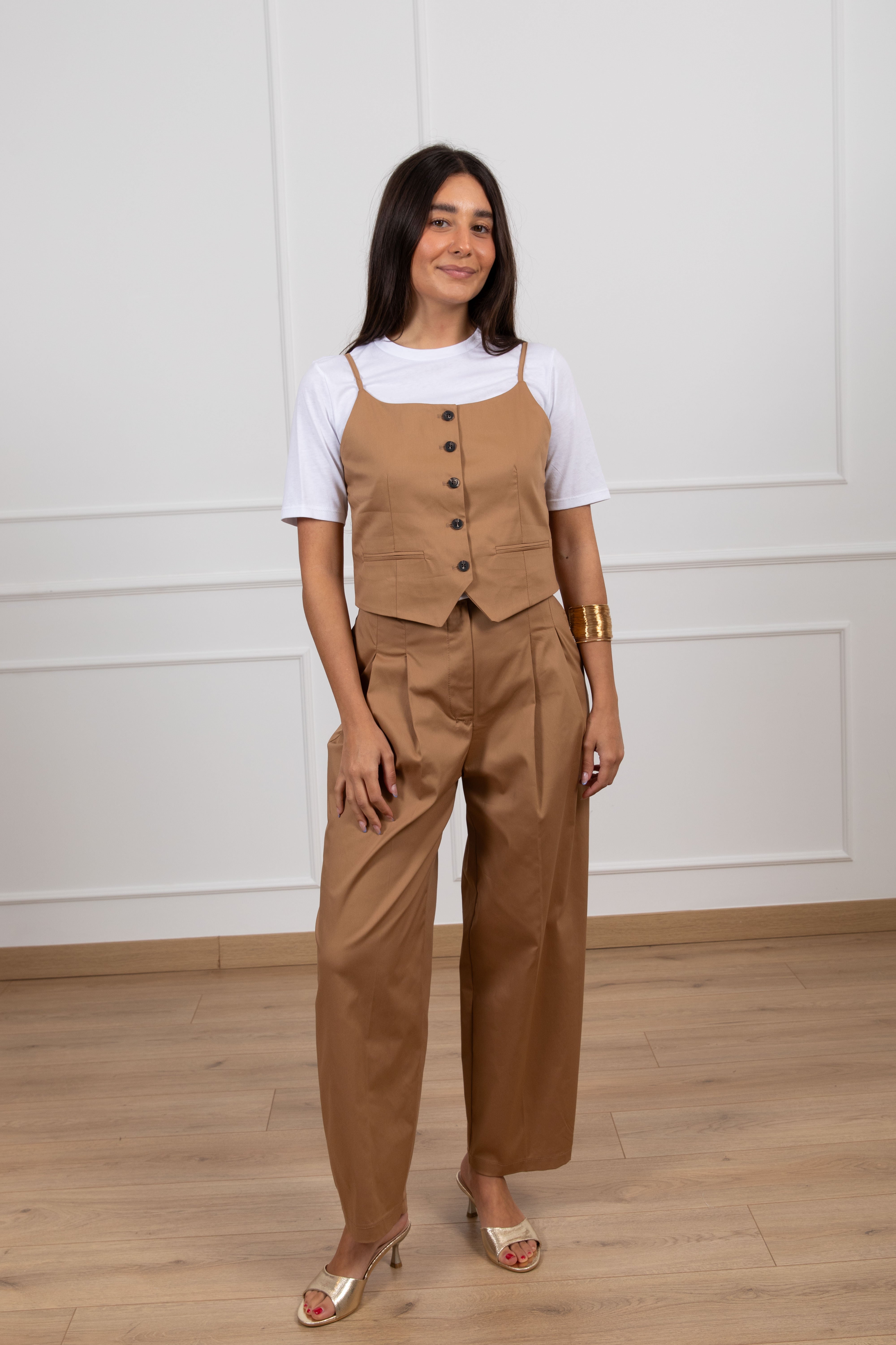 Pantalone carrot-fit in cotone con elastico sul retro Susy Mix