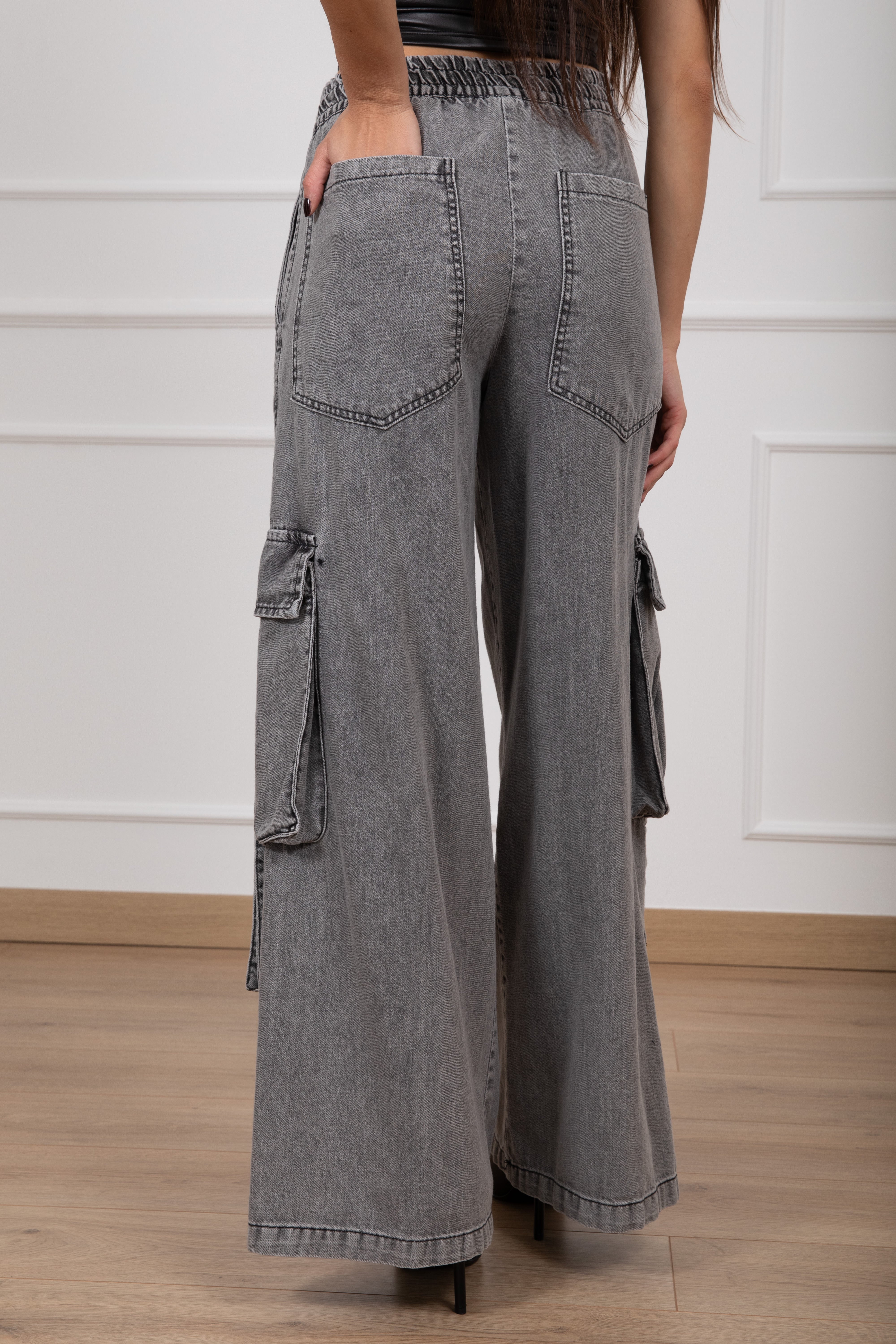 Jeans cargo con coulisse Tensione IN