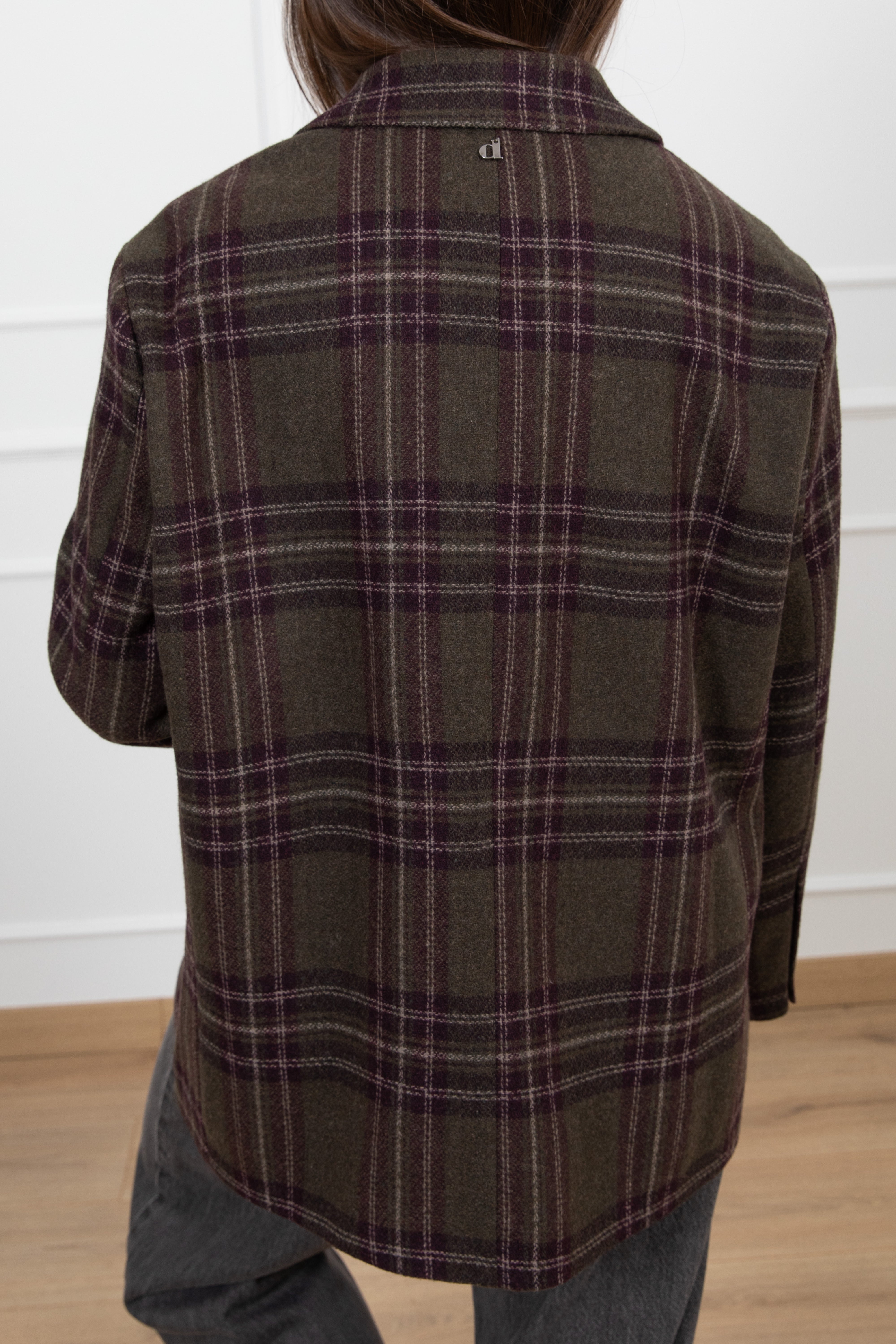 Giacca over-size check con spille Dixie